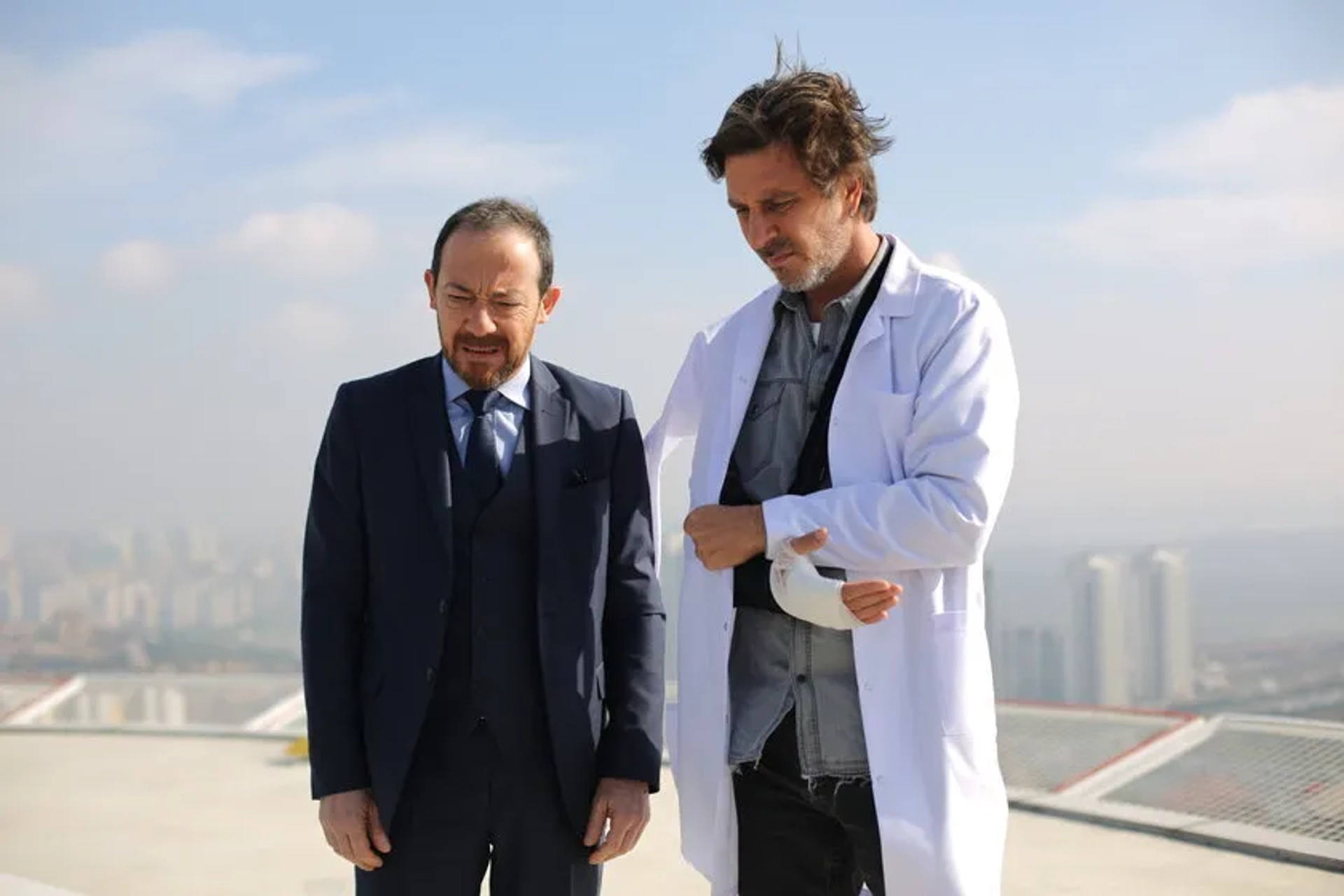 Hakan Gerçek and Fatih Dönmez in Heartbeat (2017)