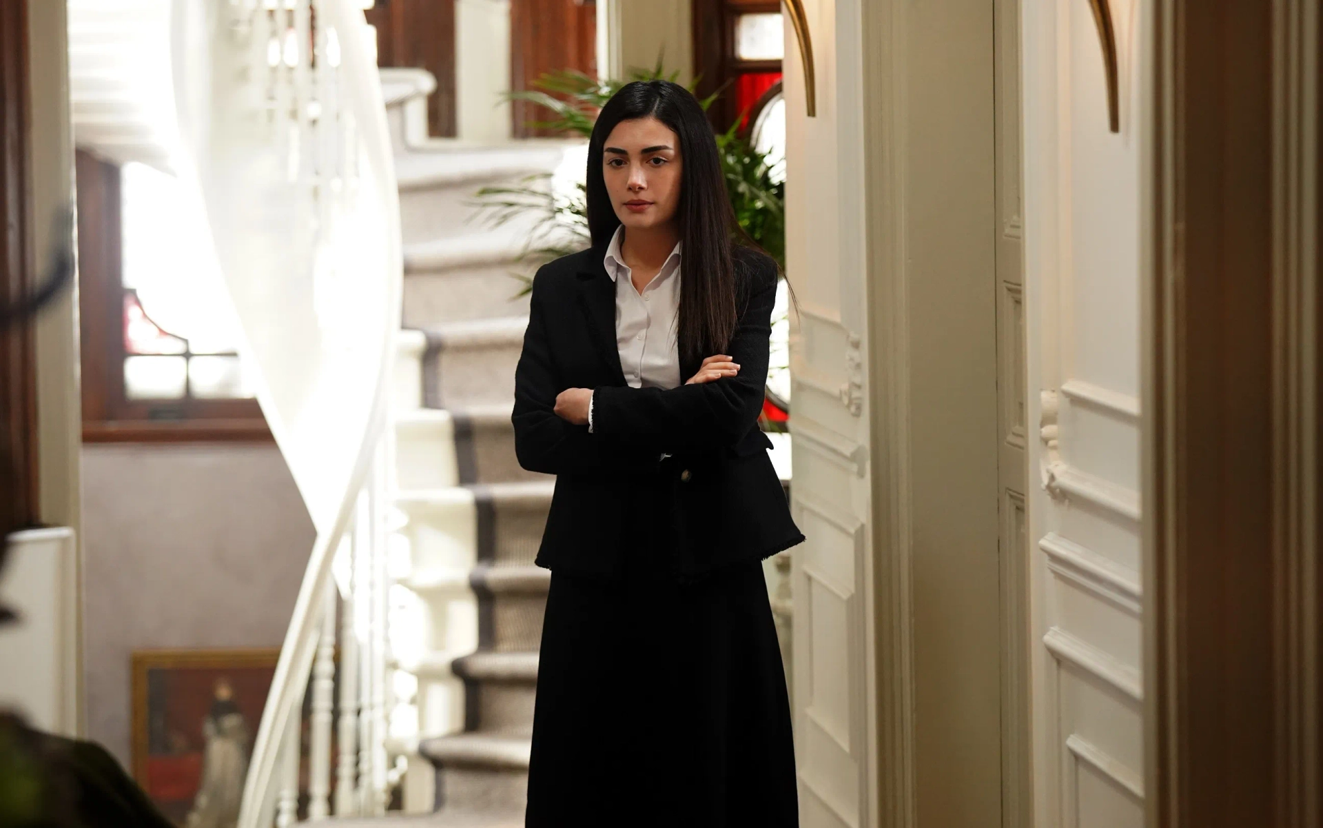 Özge Yagiz in Baba (2022)