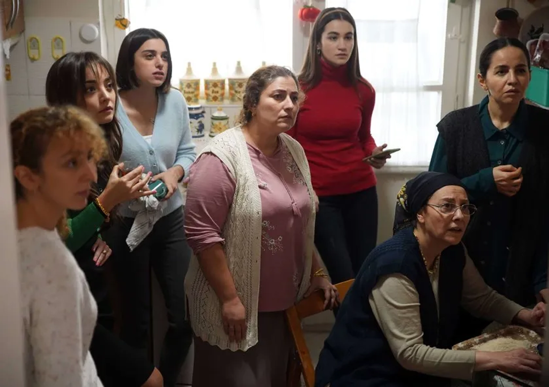 Ayda Aksel, Damla Su Ikizoglu, Kayra Sir, Zeynep Diker, Bihter Dinçel, Sedef Akalin, and Zeynep Tugçe Bayat in Baba (2022)