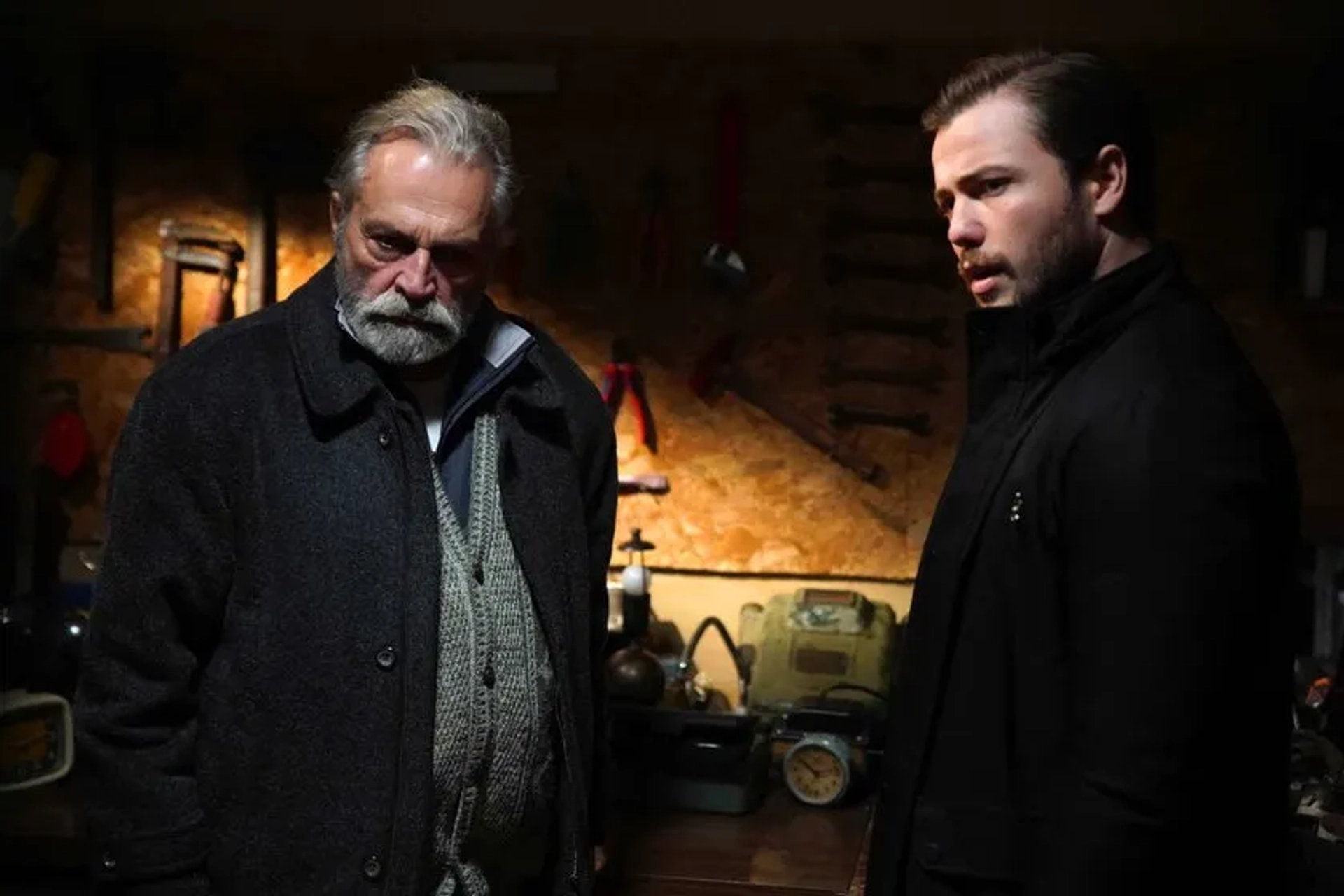 Haluk Bilginer and Tolga Saritas in Baba (2022)