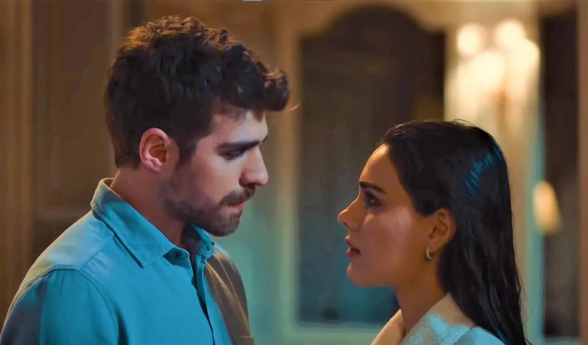 Berker Güven and Özgü Kaya in Three Sisters (2022)