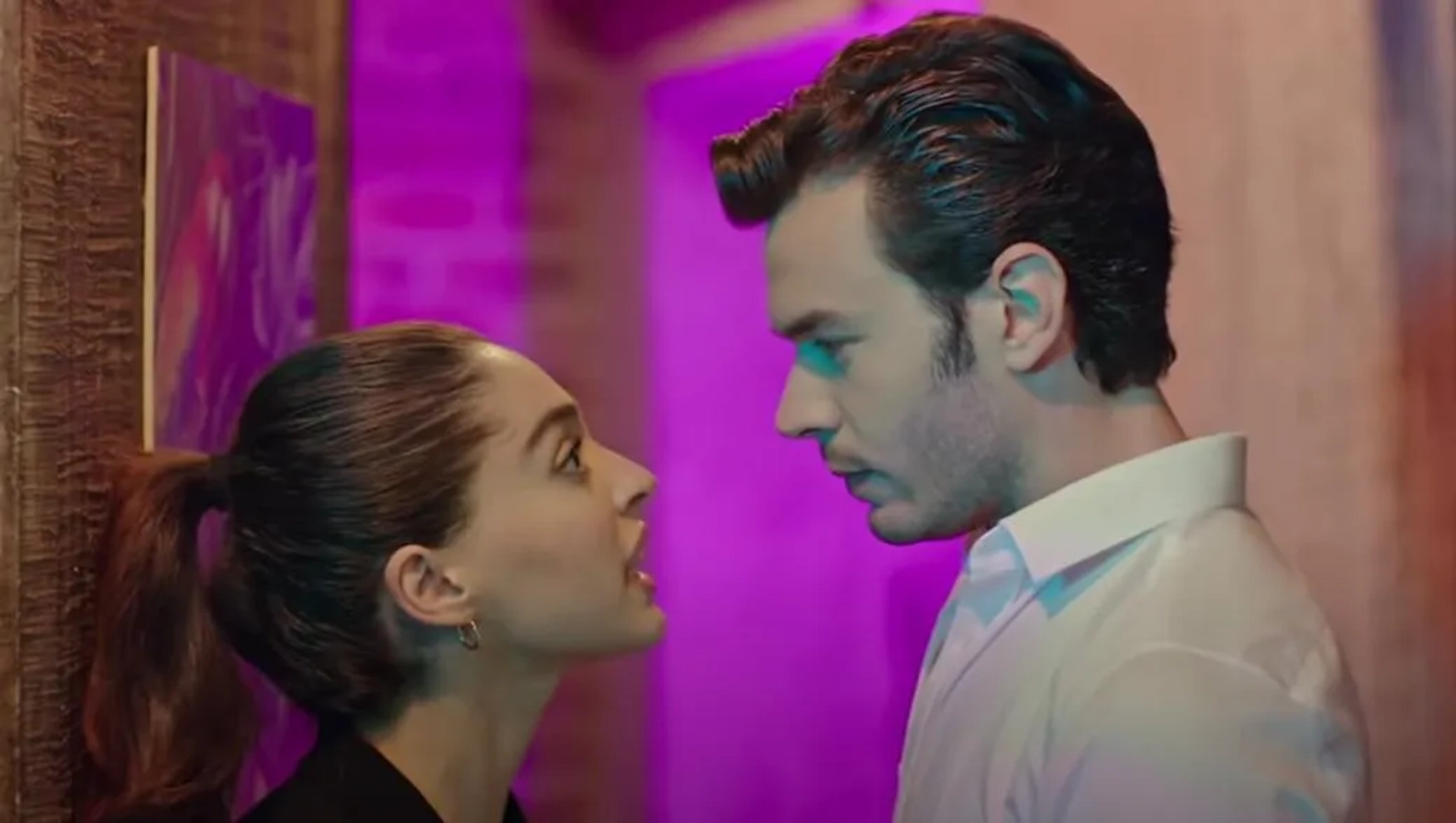 Cemre Baysel and Aytaç Sasmaz in Twist of Fate (2021)