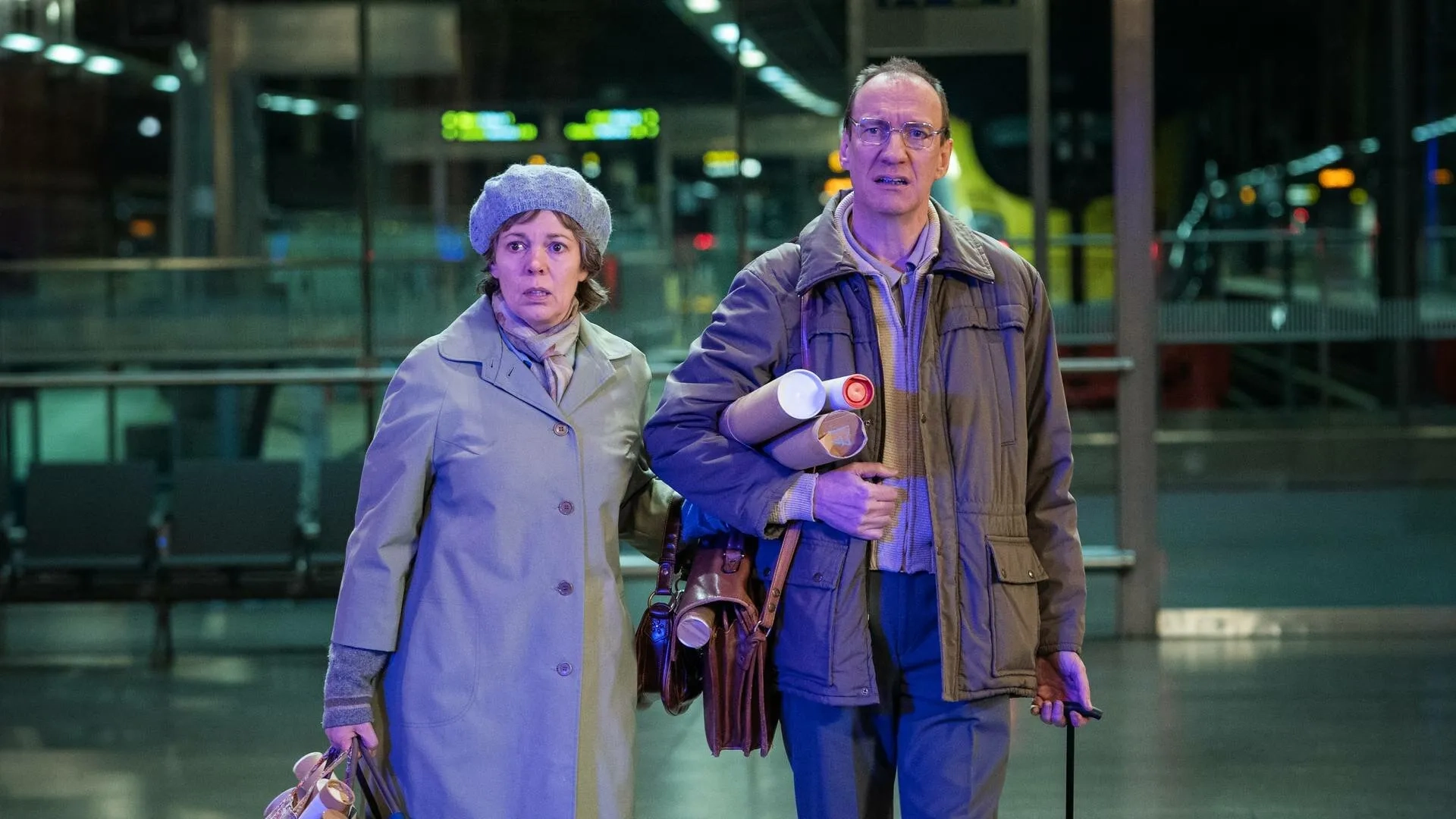 David Thewlis and Olivia Colman in Landscapers (2021)