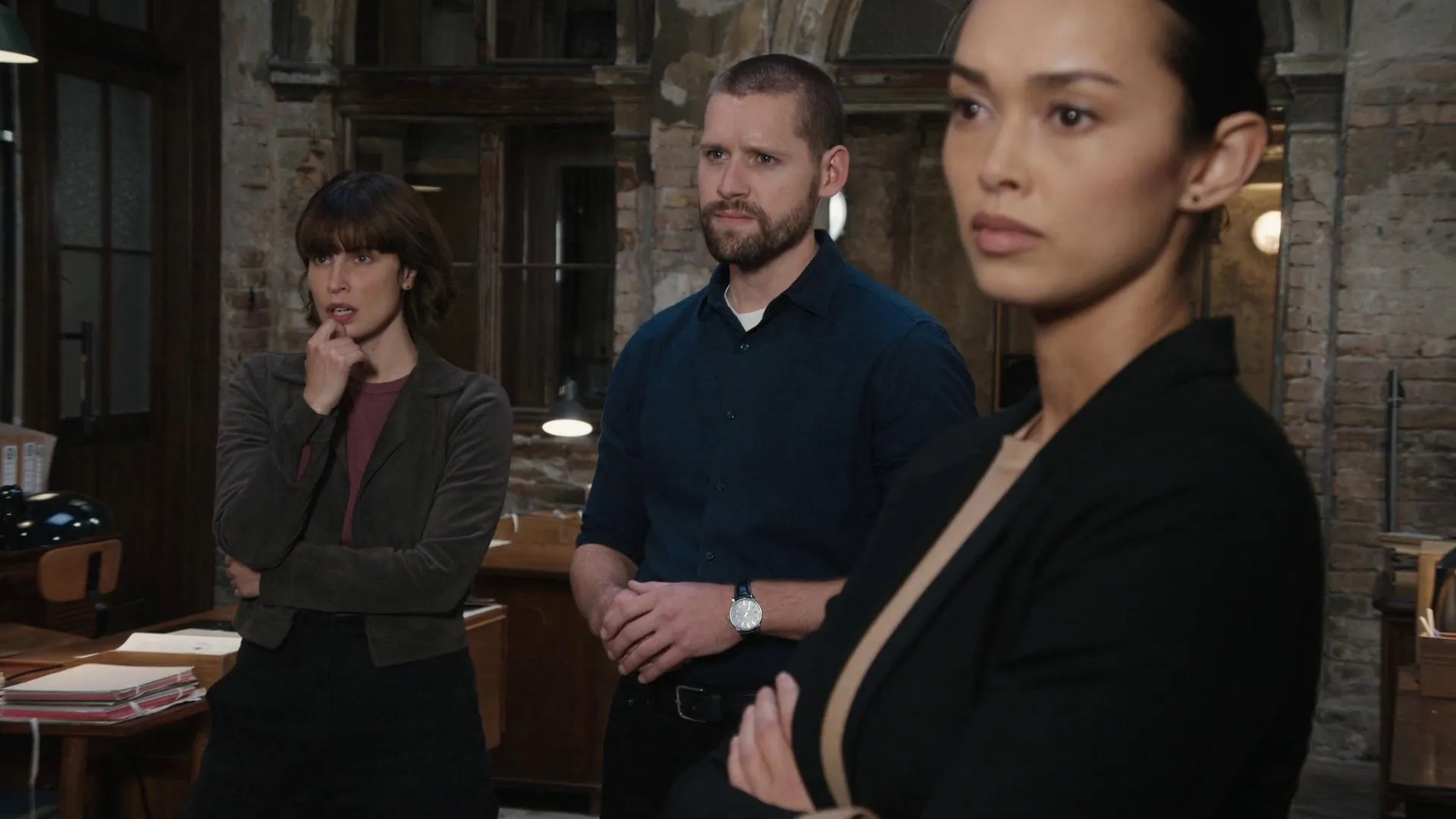 Luke Kleintank, Heida Reed, and Vinessa Vidotto in FBI: International (2021)