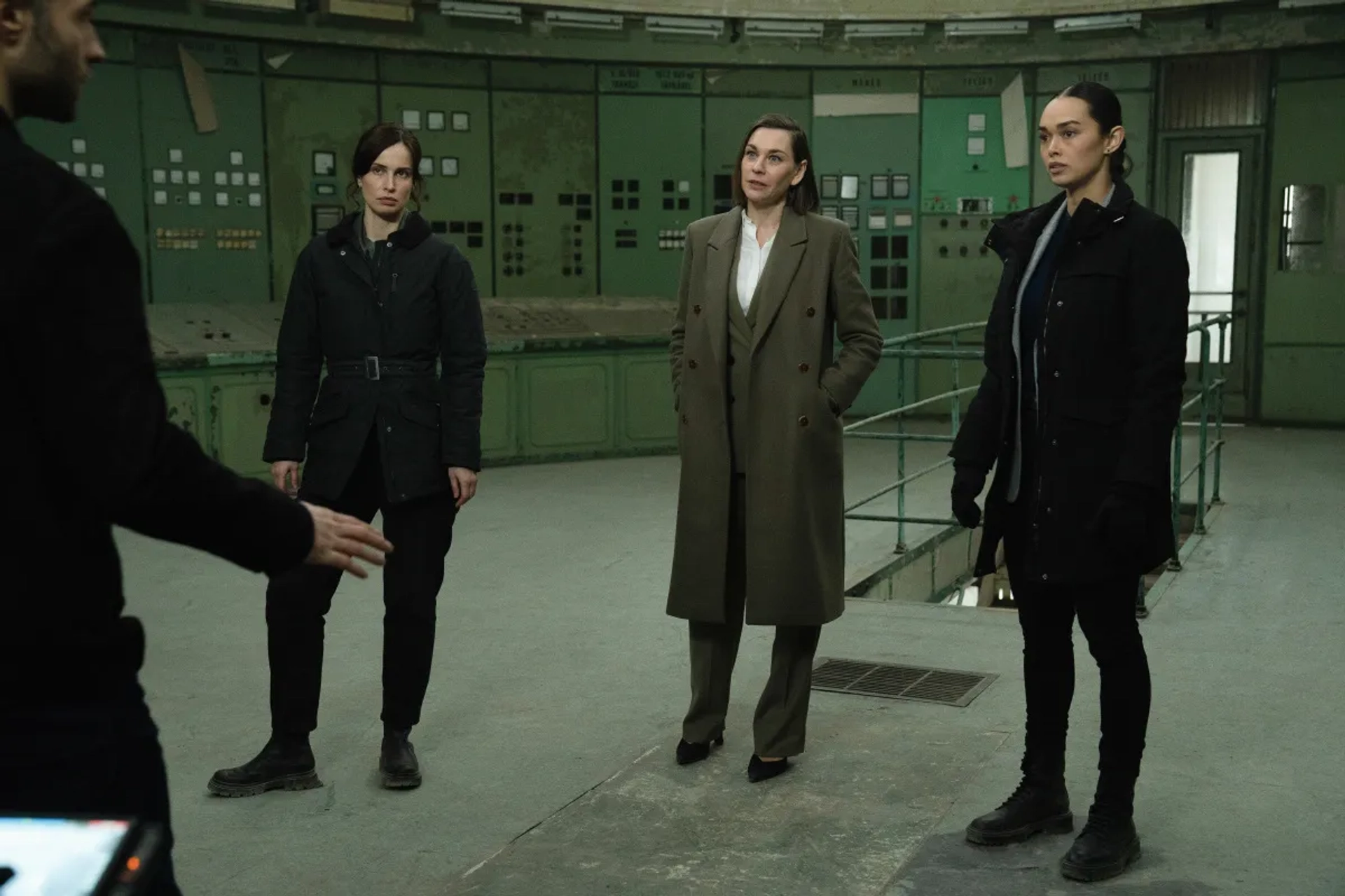 Christiane Paul, Heida Reed, and Vinessa Vidotto in FBI: International (2021)