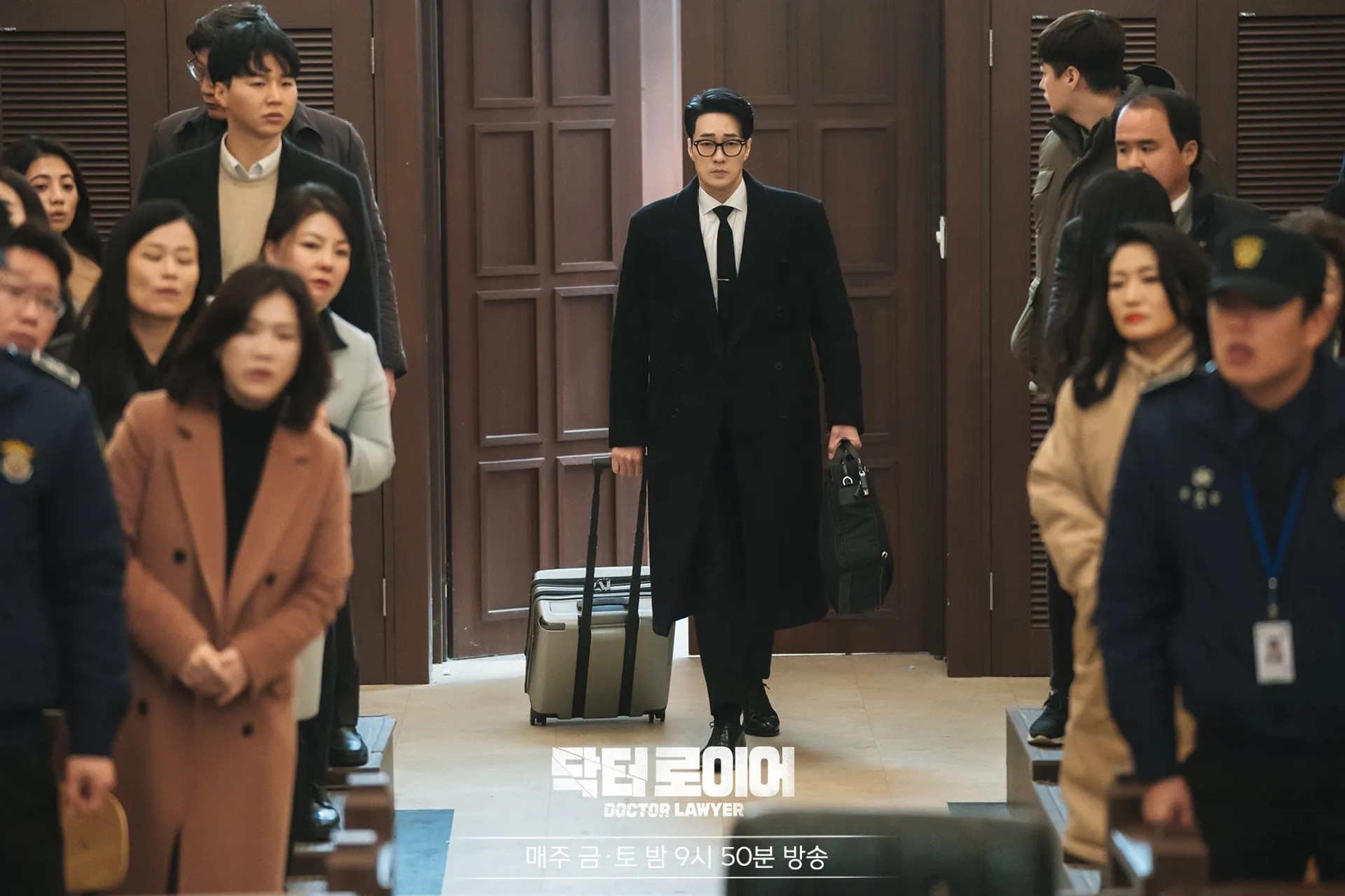 So Ji-seob in Doctor Lawyer (2022)