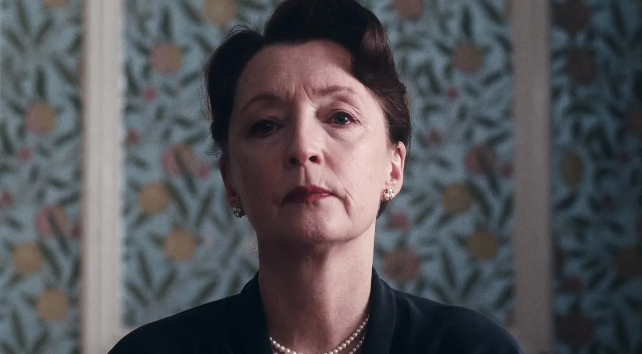 Lesley Manville in Phantom Thread (2017)