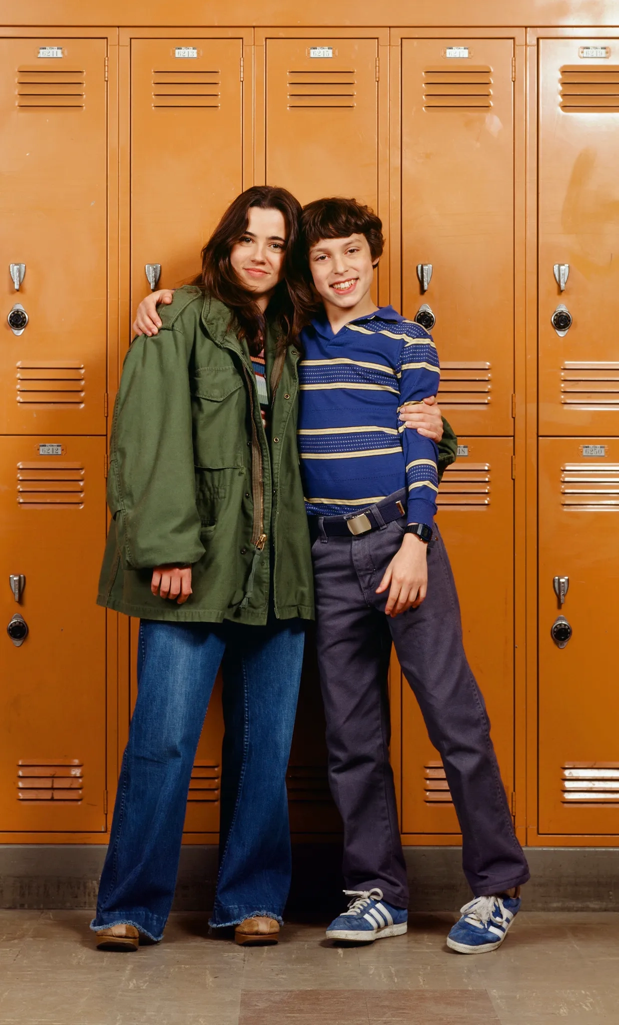 Linda Cardellini and John Francis Daley in Freaks and Geeks (1999)