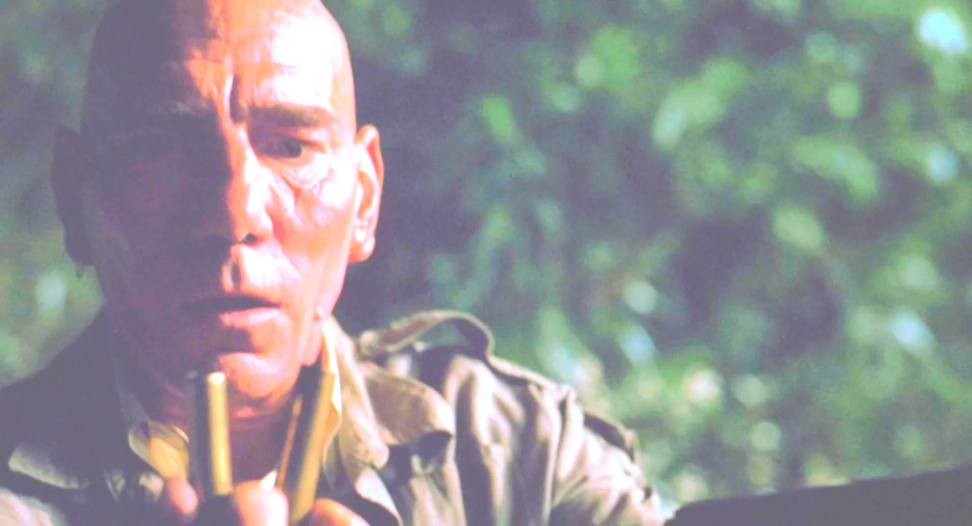 Pete Postlethwaite in The Lost World: Jurassic Park (1997)