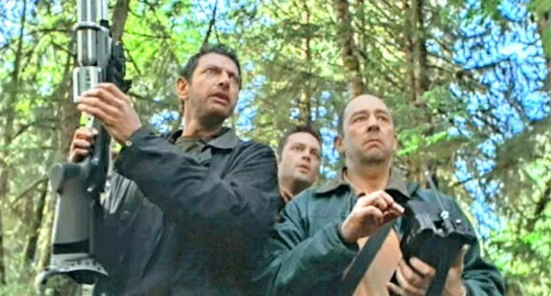 Jeff Goldblum, Vince Vaughn, and Richard Schiff in The Lost World: Jurassic Park (1997)