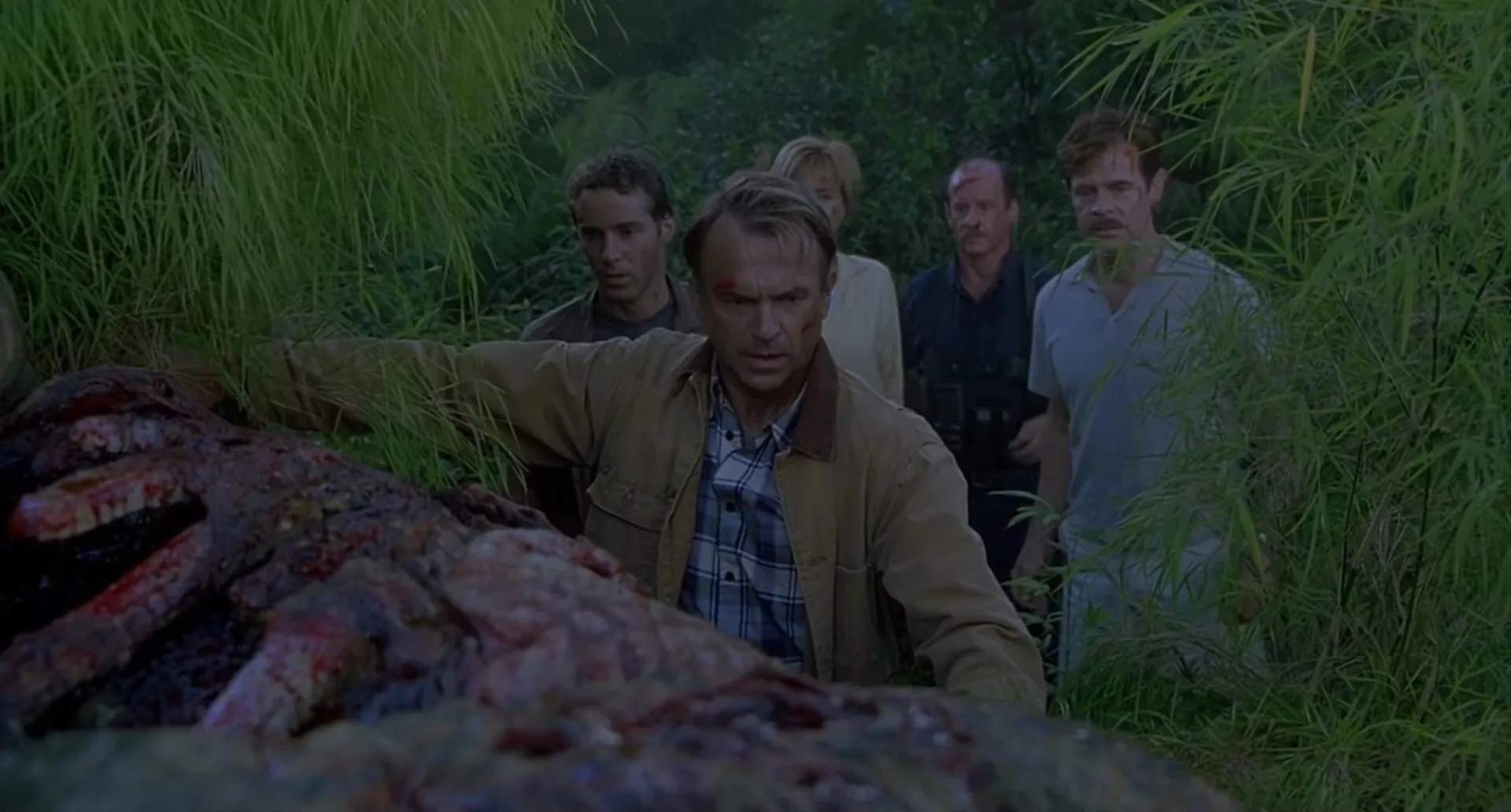 Téa Leoni, William H. Macy, Sam Neill, Michael Jeter, and Alessandro Nivola in Jurassic Park III (2001)