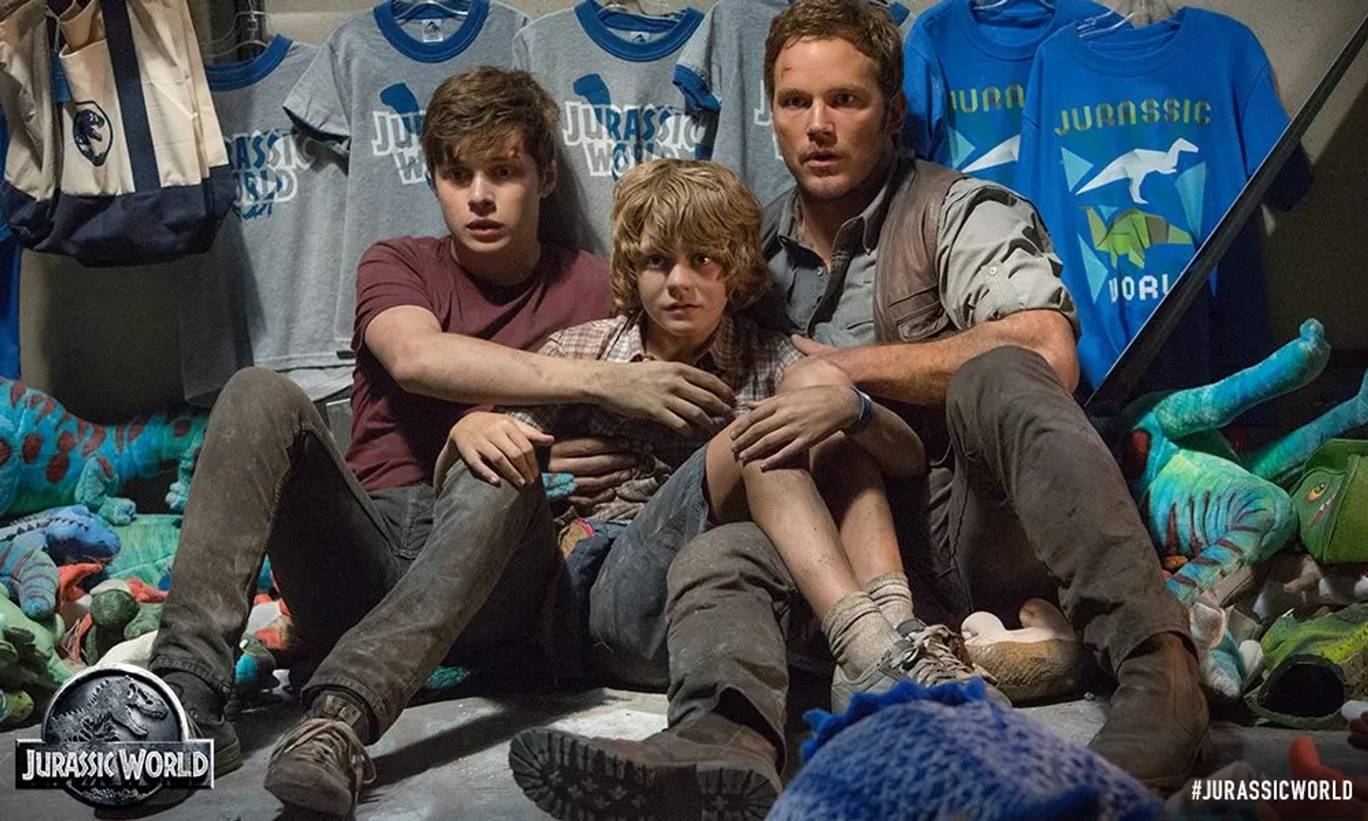 Jurassic World Chris Pratt, Nick Robinson and Ty Simpkins