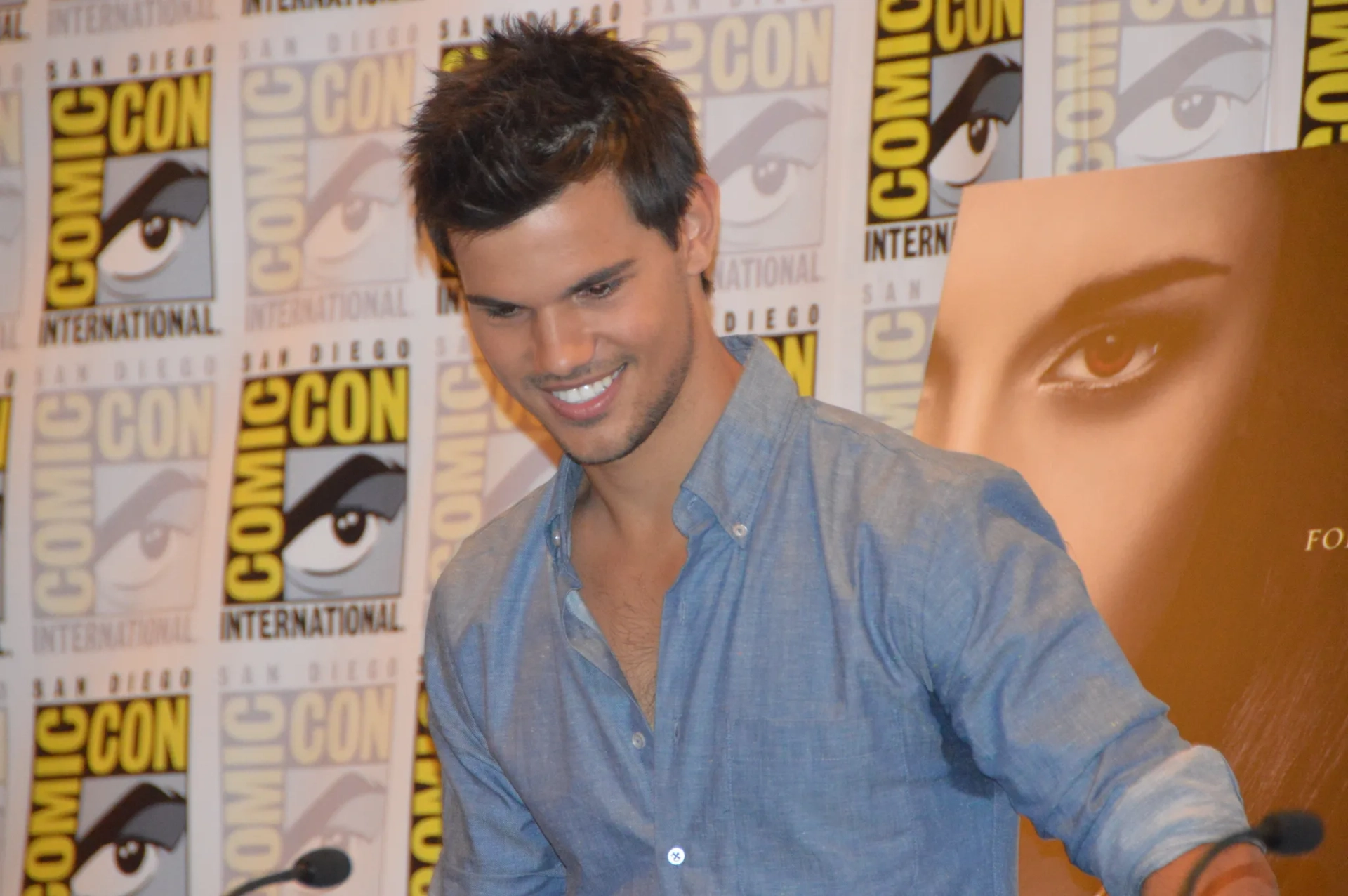 Taylor Lautner at an event for The Twilight Saga: Breaking Dawn - Part 2 (2012)