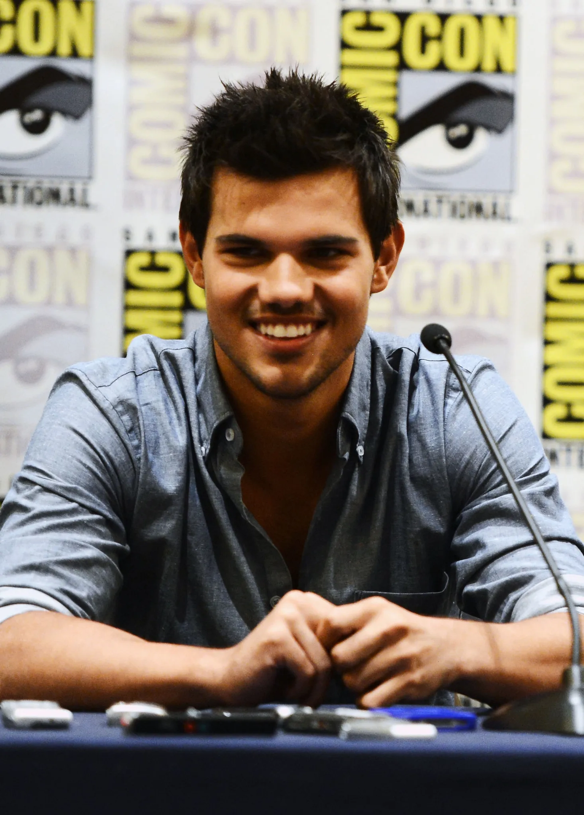 Taylor Lautner at an event for The Twilight Saga: Breaking Dawn - Part 2 (2012)