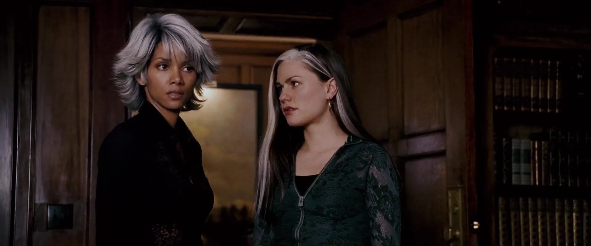 Halle Berry and Anna Paquin in X-Men: The Last Stand (2006)