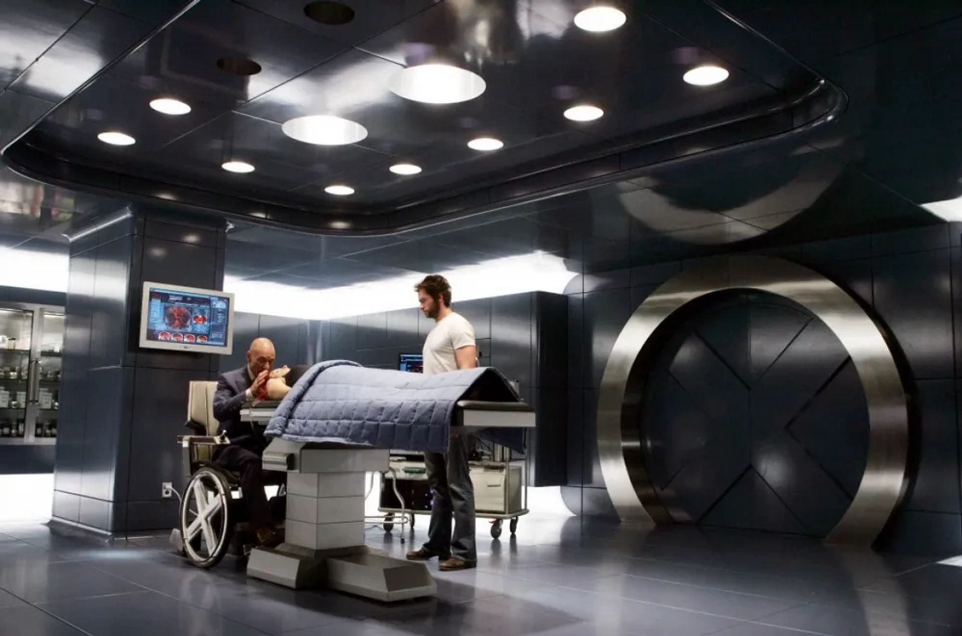 Famke Janssen, Patrick Stewart, and Hugh Jackman in X-Men: The Last Stand (2006)