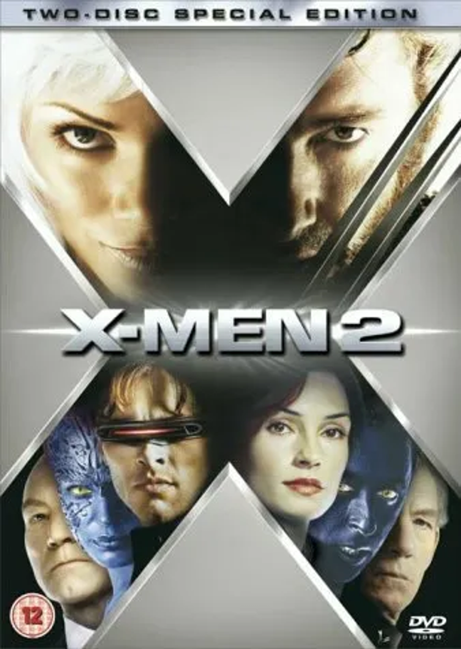 Famke Janssen, Halle Berry, Alan Cumming, Patrick Stewart, James Marsden, Ian McKellen, and Hugh Jackman in X2 (2003)