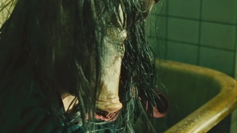 Shawnee Smith in Saw II (2005)