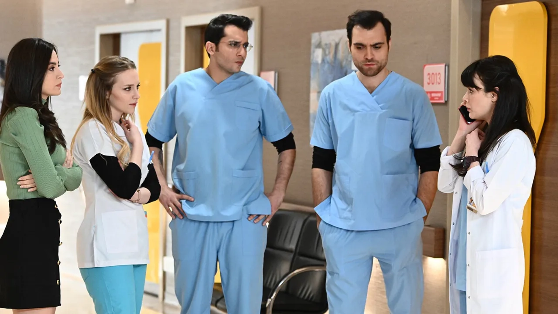 Hakan Kurtas, Firat Altunmese, and Sinem Ünsal in A Miracle (2019)