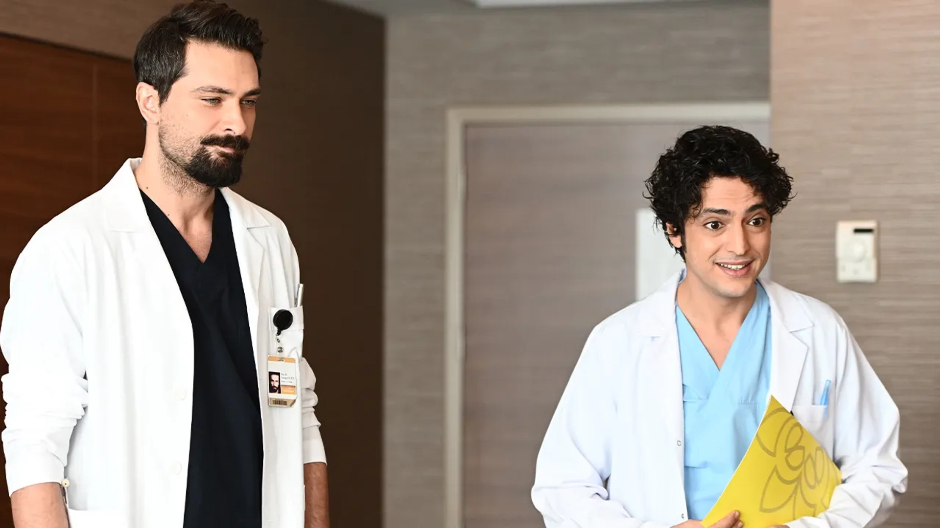 Taner Ölmez and Onur Tuna in A Miracle (2019)