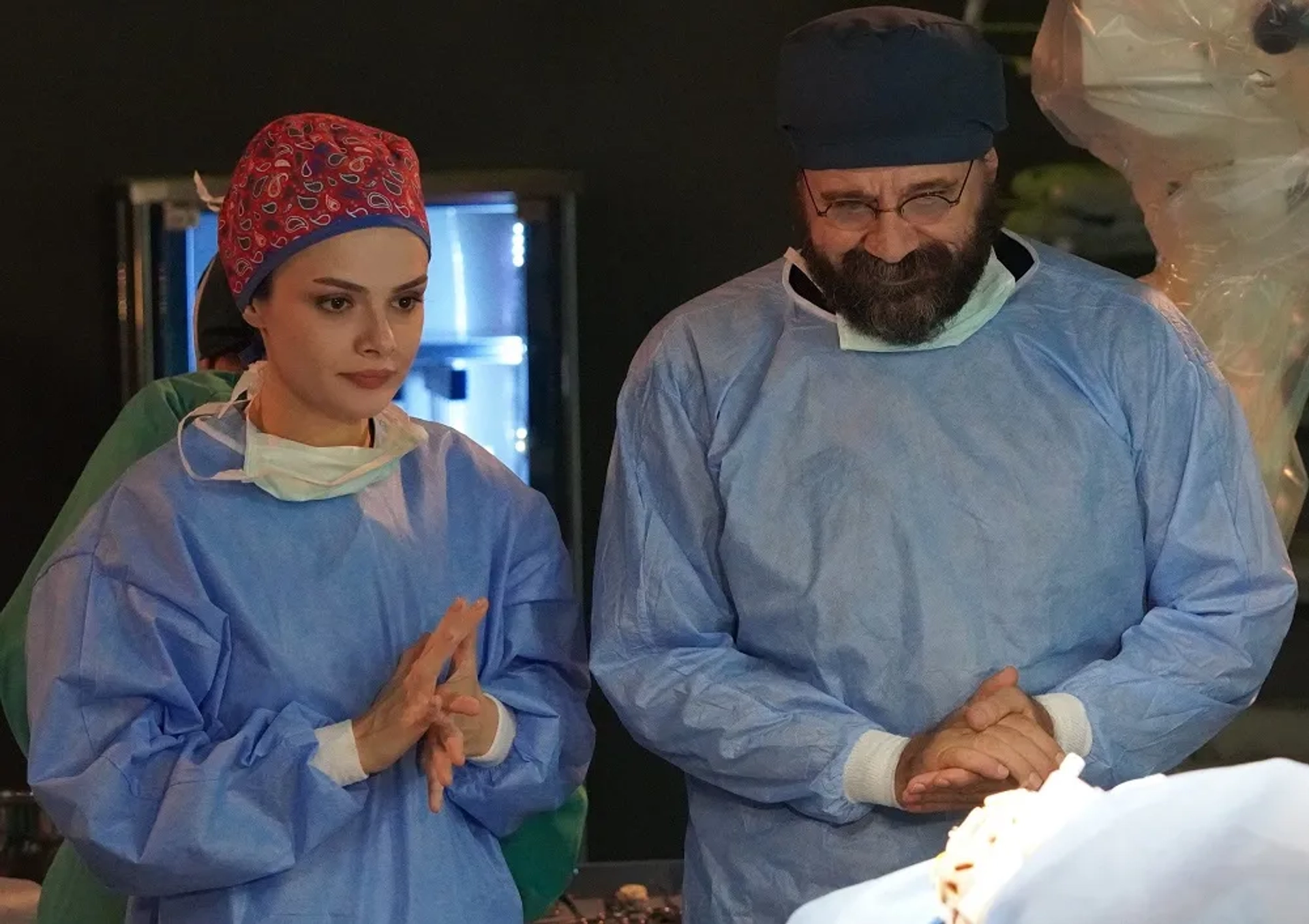 Reha Özcan and Sinem Ünsal in A Miracle (2019)