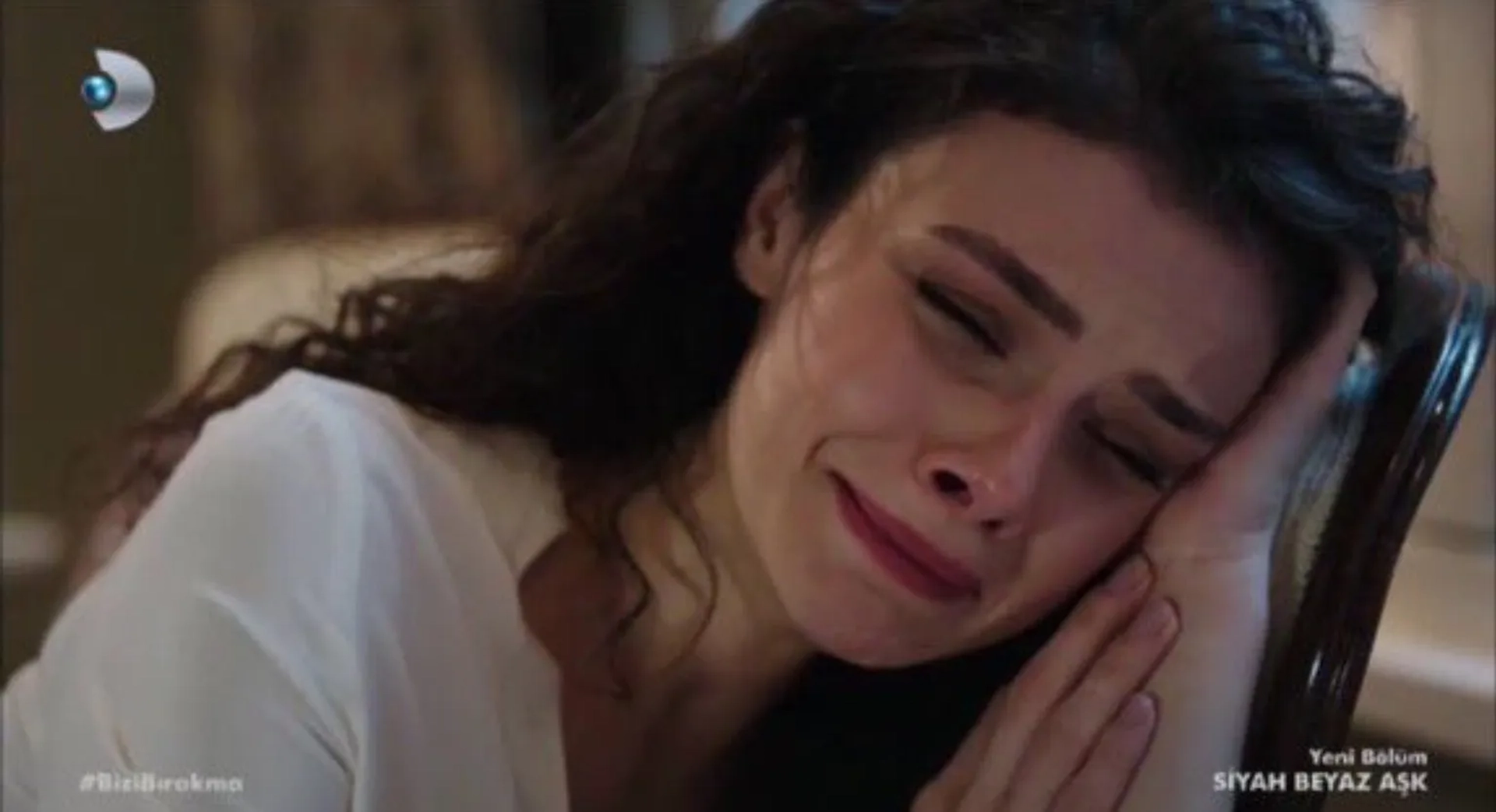 Sinem Ünsal in Price of Passion (2017)