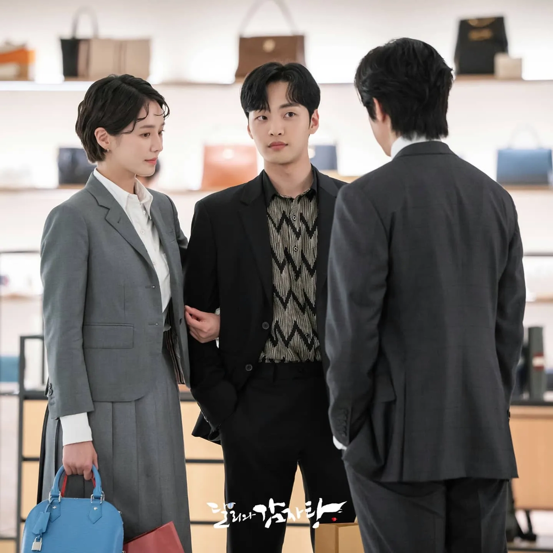 Kwon Yul, Kim Min-jae, and Park Gyuyoung in Dali and the Cocky Prince (2021)