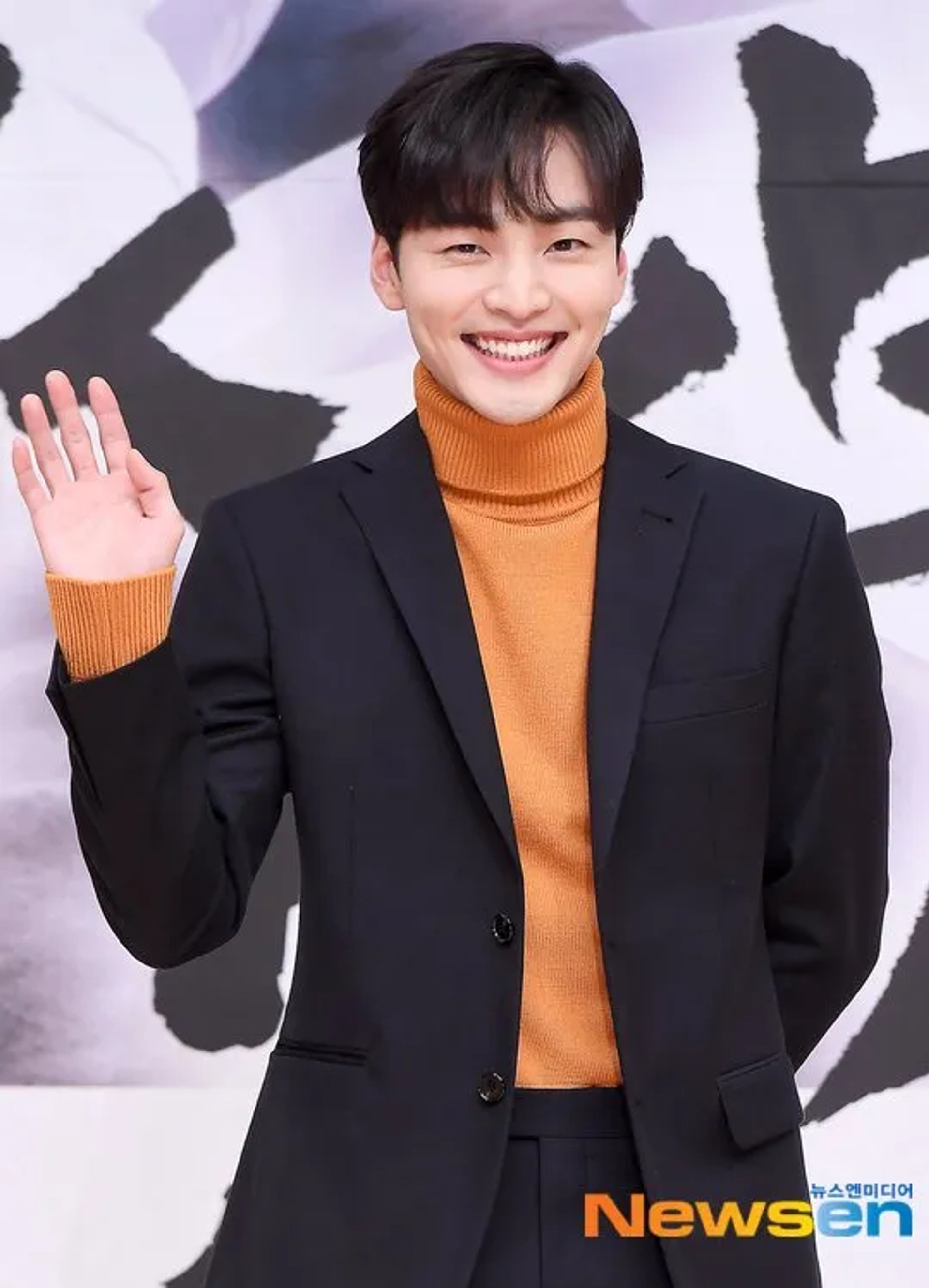 Kim Min-jae in Dali and the Cocky Prince (2021)