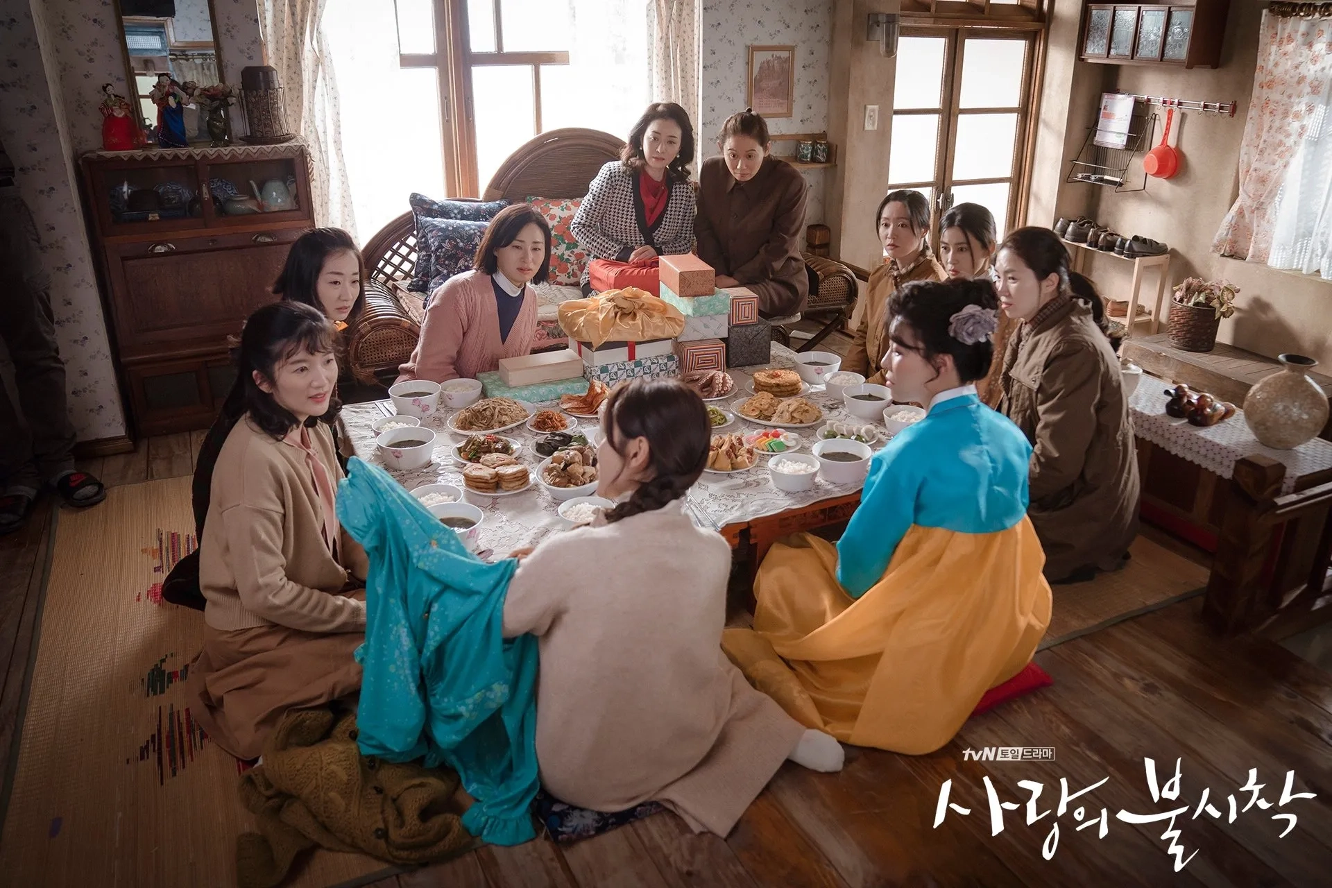 Kim Jung-nan, Woon Jung-won, Jang So-yeon, Cha Cheong-hwa, Kim Sun-young, and Kim Ah-ra in Crash Landing on You (2019)