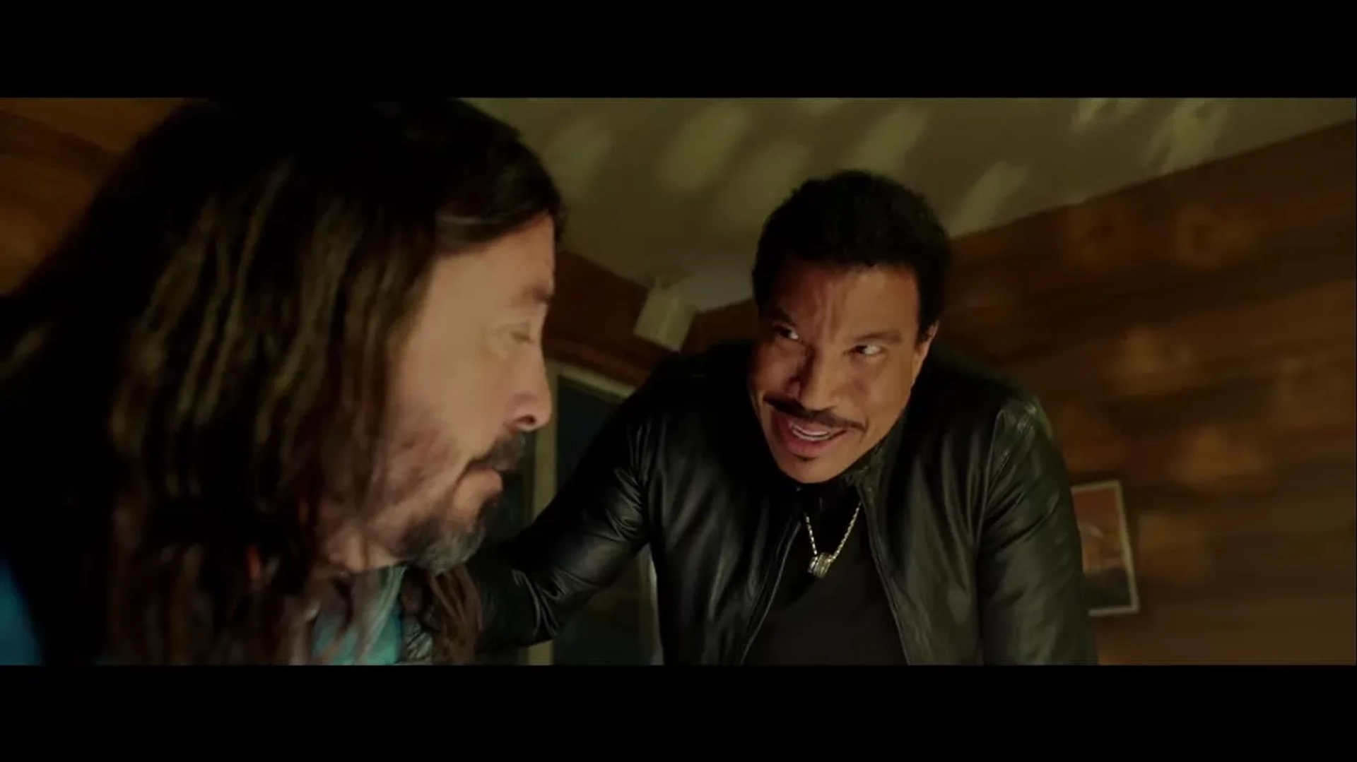 Lionel Richie and Dave Grohl in Studio 666 (2022)