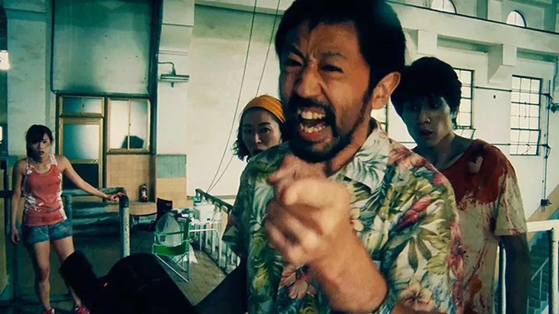 Kazuaki Nagaya, Harumi Shuhama, Takayuki Hamatsu, and Yuzuki Akiyama in One Cut of the Dead (2017)