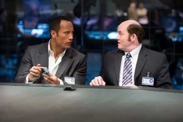 Dwayne Johnson and David Koechner in Get Smart (2008)