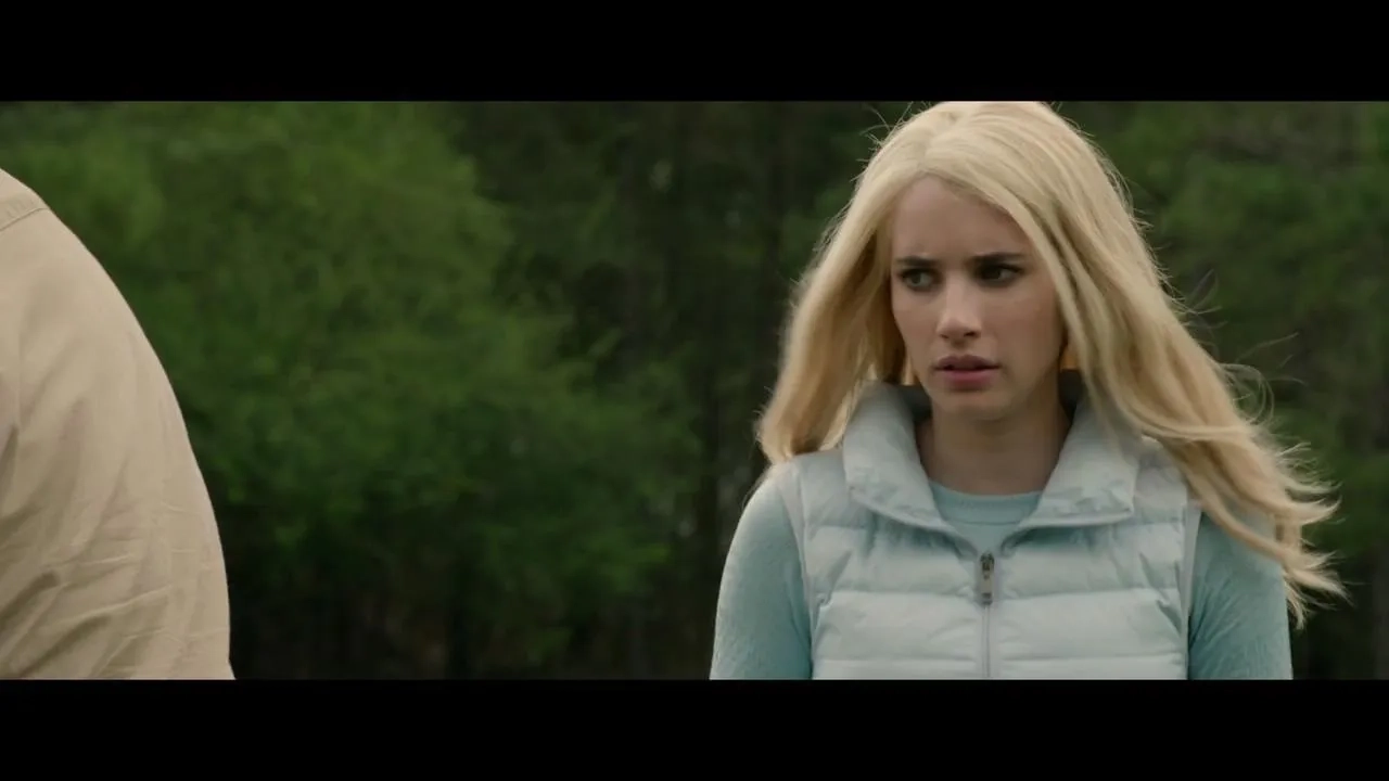 Wayne Duvall and Emma Roberts in The Hunt (2020)