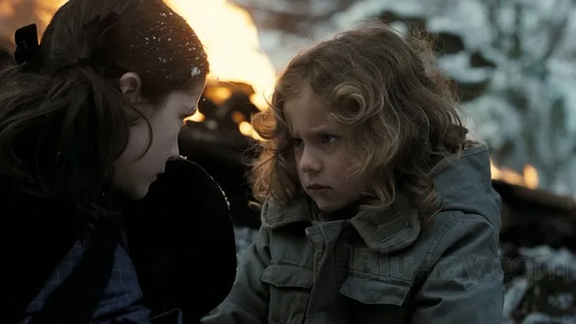 Isabelle Fuhrman and Aryana Engineer in Orphan (2009)