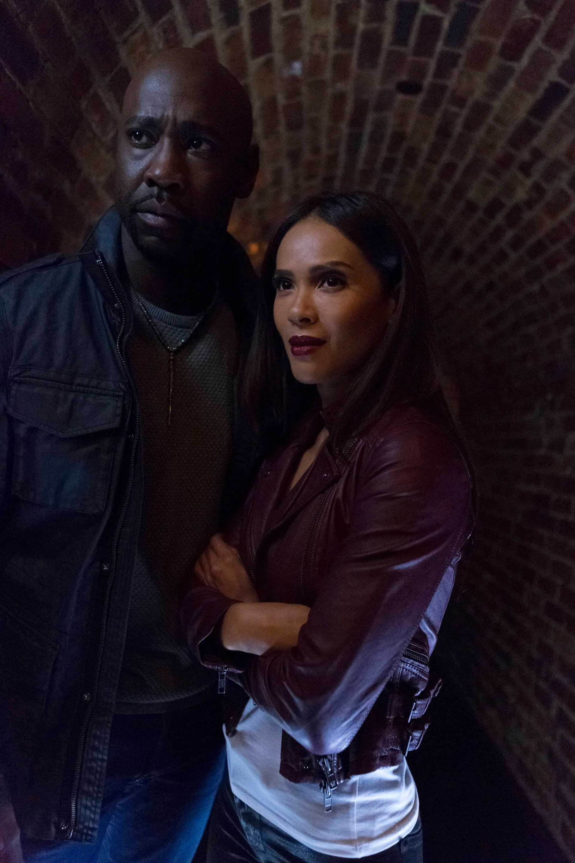 D.B. Woodside and Lesley-Ann Brandt in Lucifer (2016)