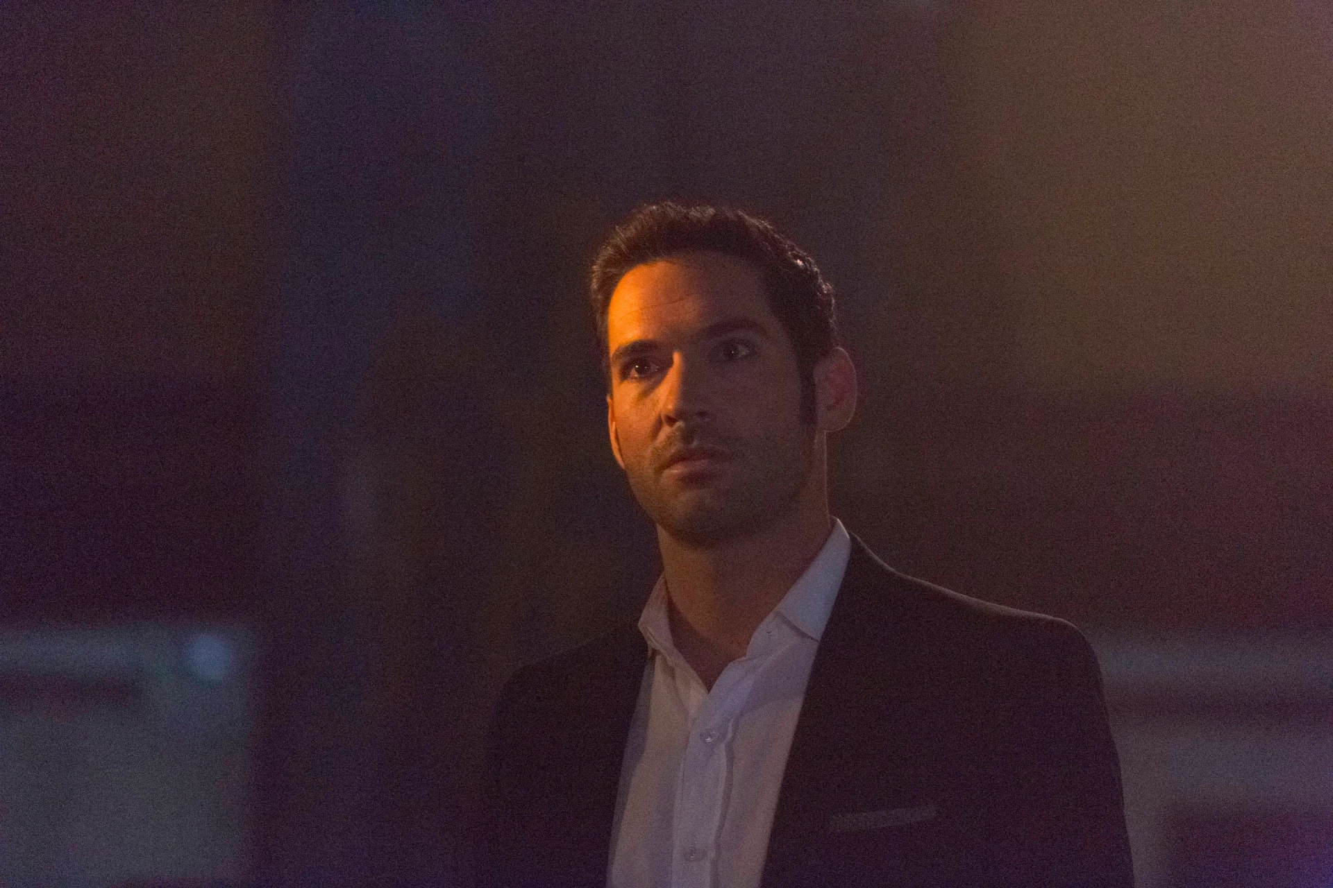 Tom Ellis in Lucifer (2016)