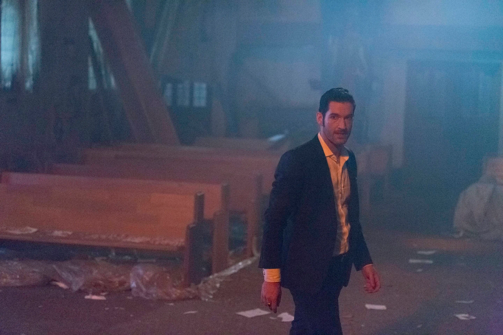 Tom Ellis in Lucifer (2016)