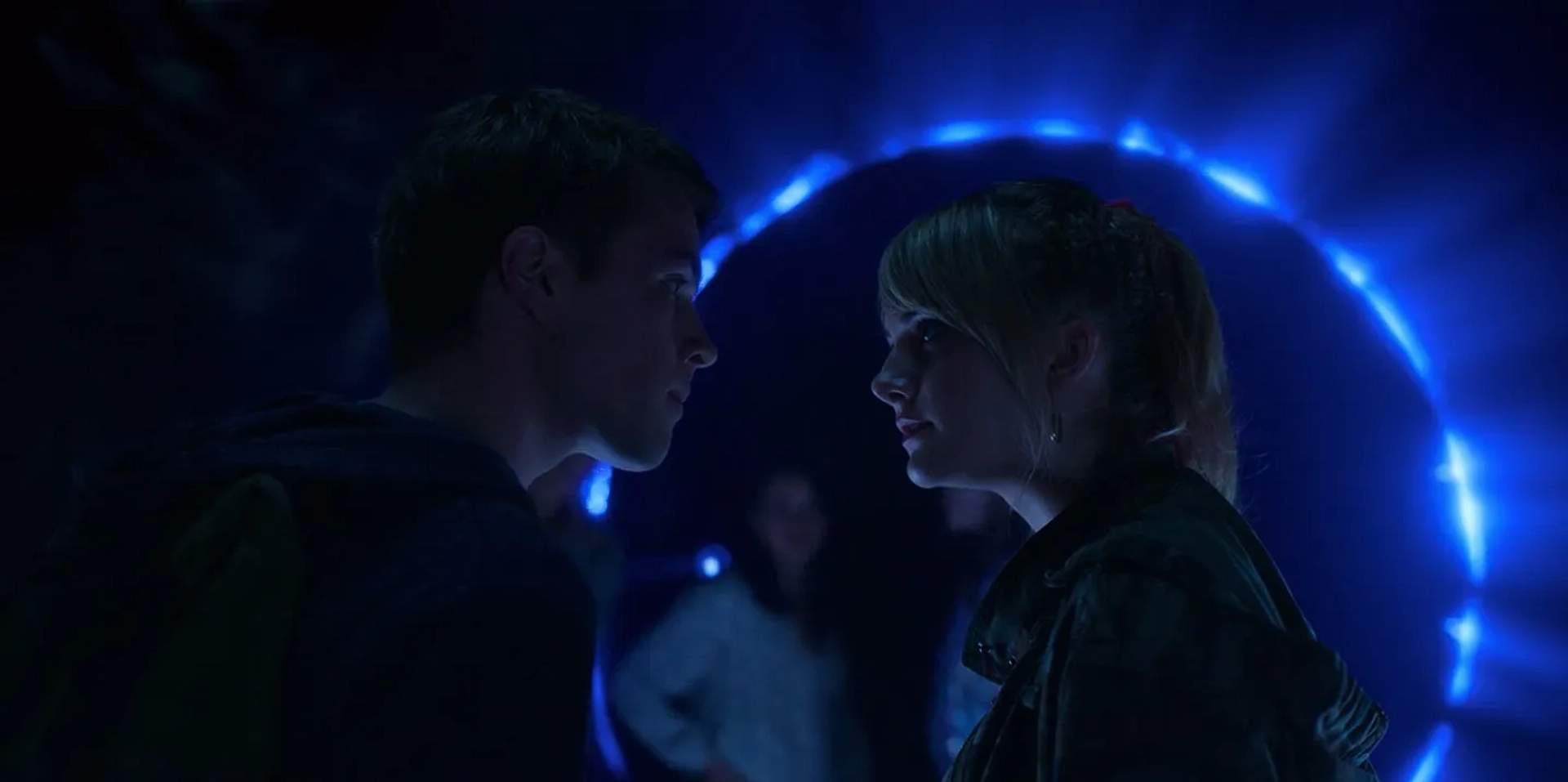 Connor Jessup and Emilia Jones in Locke & Key (2020)