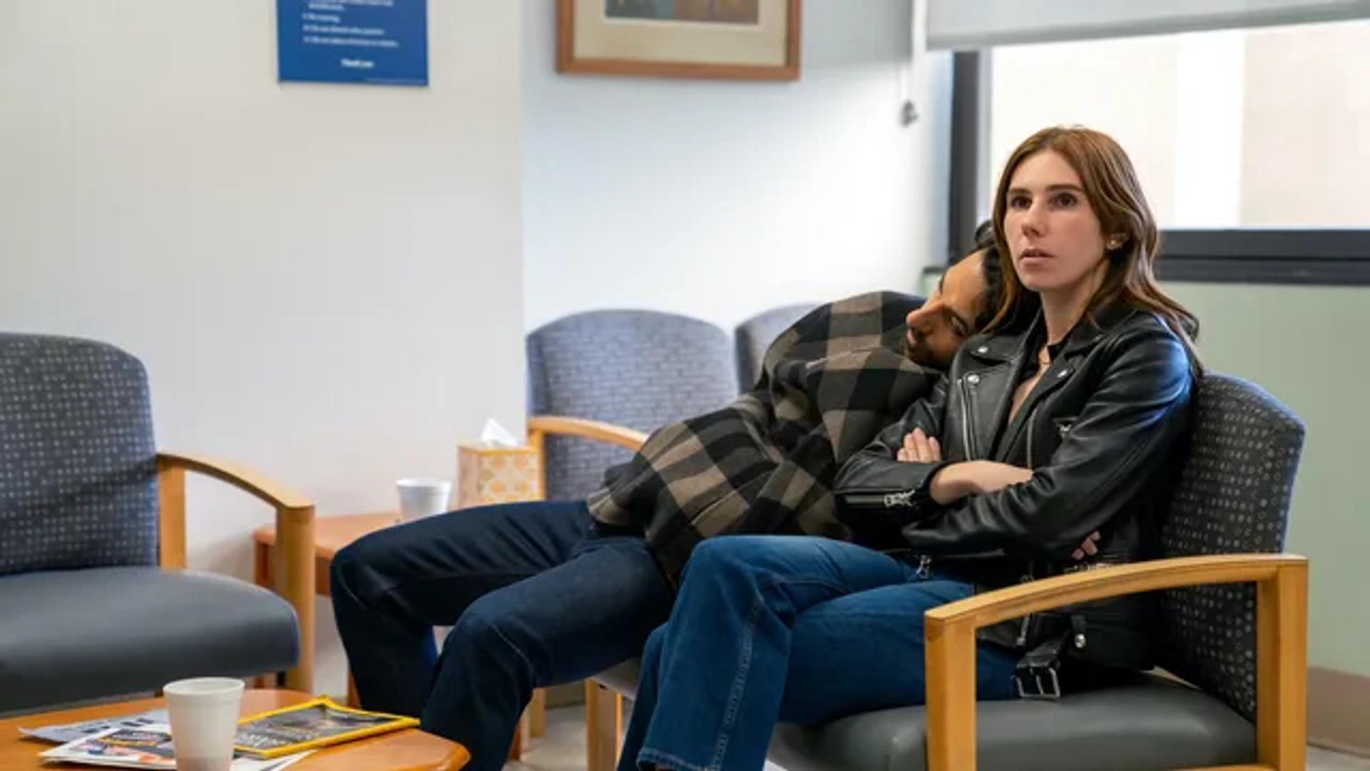 Zosia Mamet and Deniz Akdeniz in The Flight Attendant: Backwards and Forwards (2022)