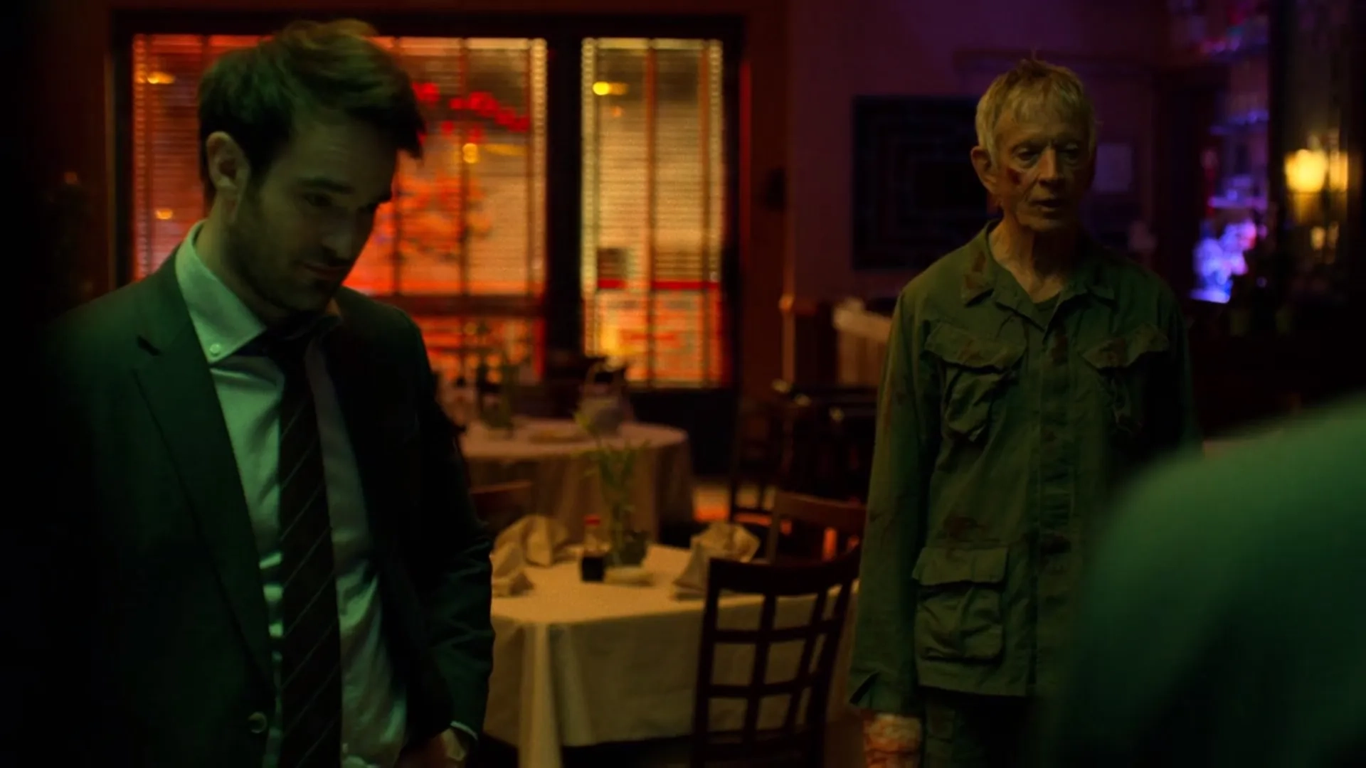 Scott Glenn and Charlie Cox in The Defenders (2017)