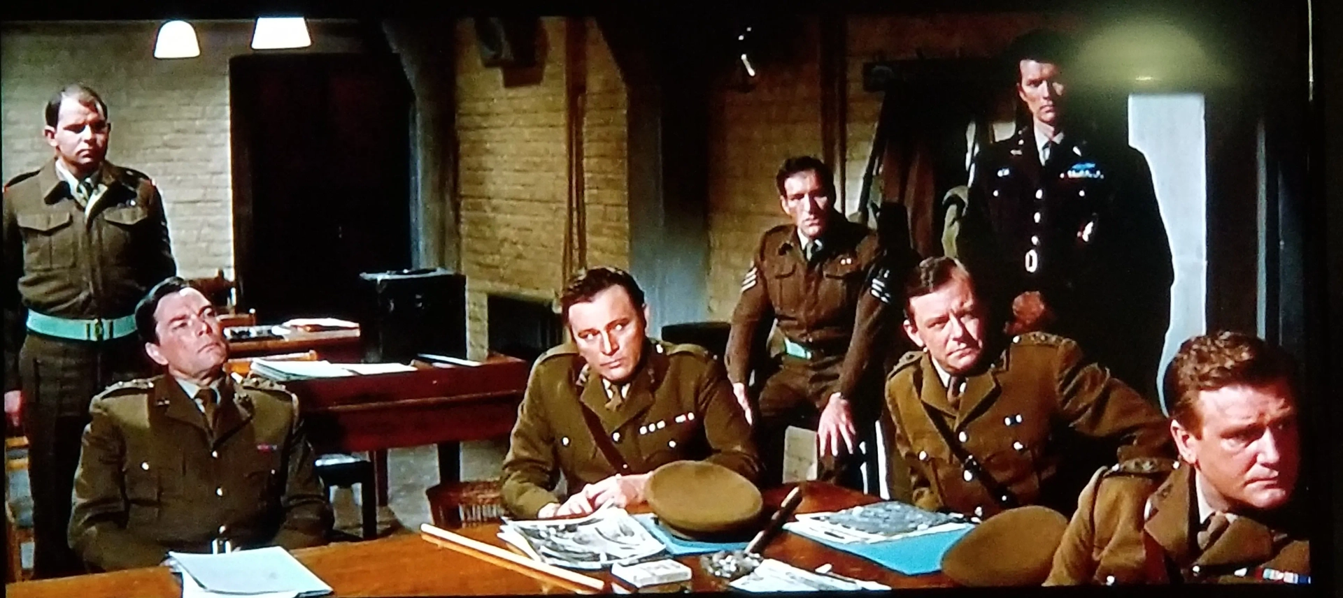 Richard Burton, Clint Eastwood, Donald Houston, Neil McCarthy, William Squire, and Brook Williams in Where Eagles Dare (1968)