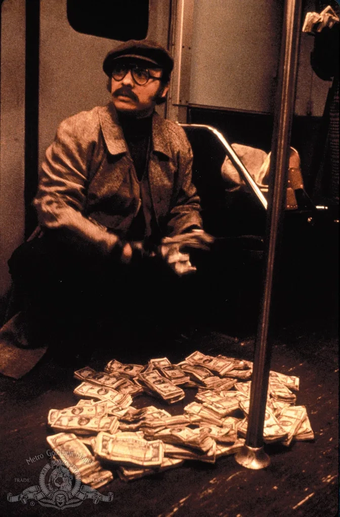 Hector Elizondo in The Taking of Pelham One Two Three (1974)