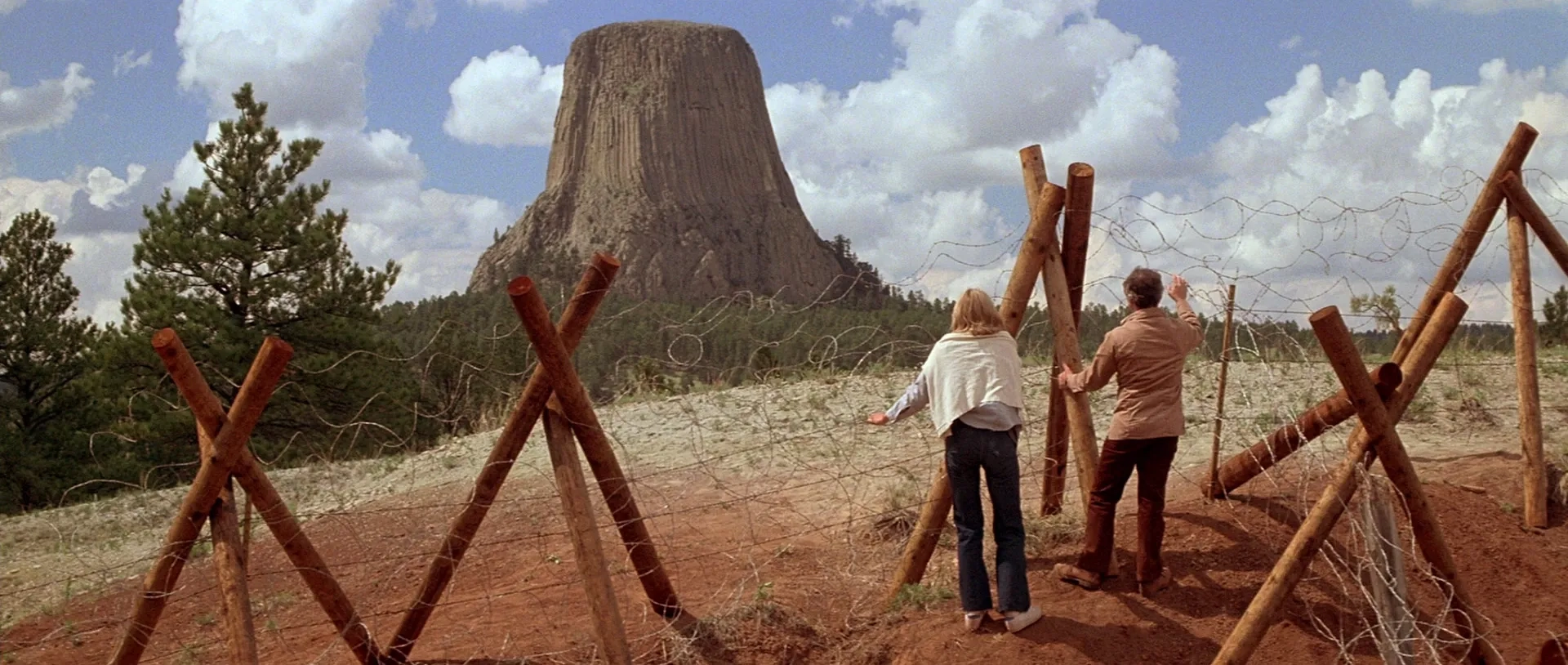 Richard Dreyfuss and Melinda Dillon in Close Encounters of the Third Kind (1977)