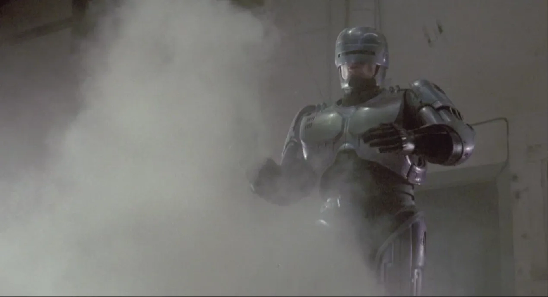 Peter Weller in RoboCop (1987)