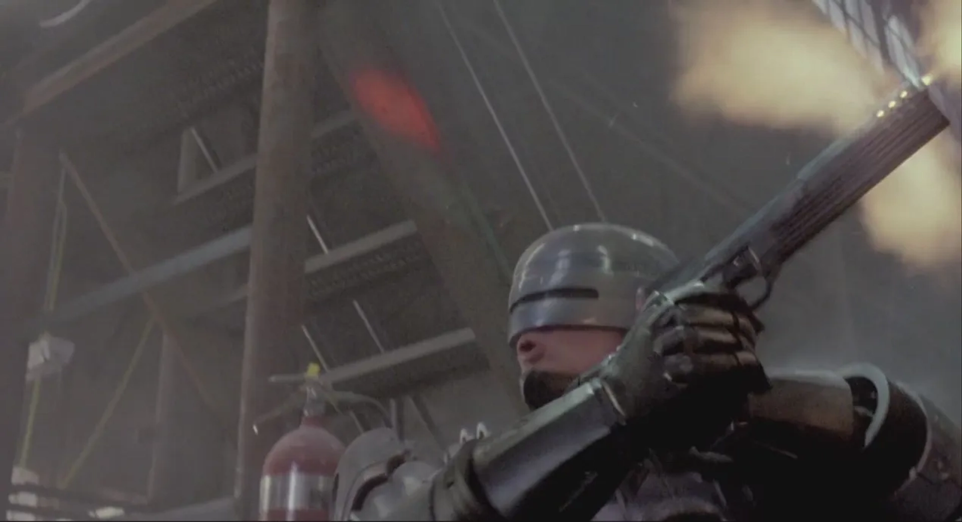 Peter Weller in RoboCop (1987)