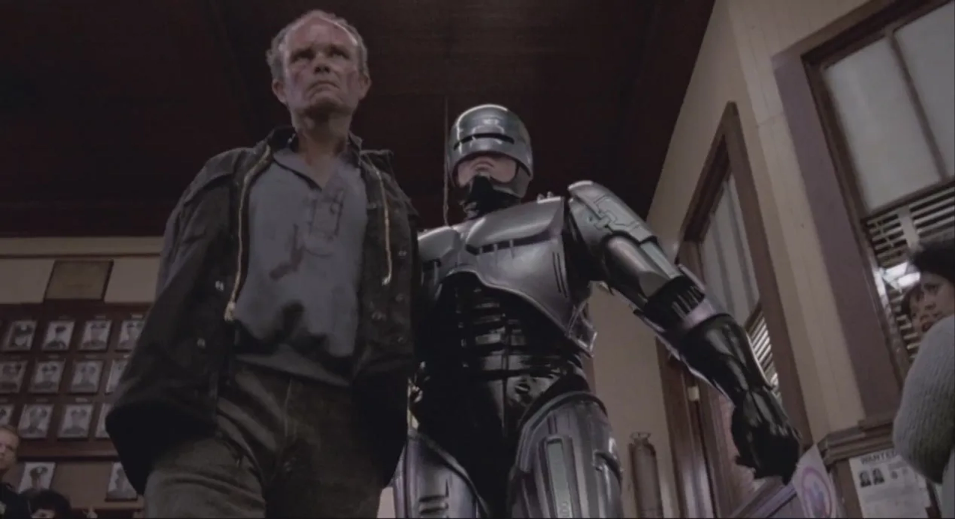 Peter Weller and Kurtwood Smith in RoboCop (1987)