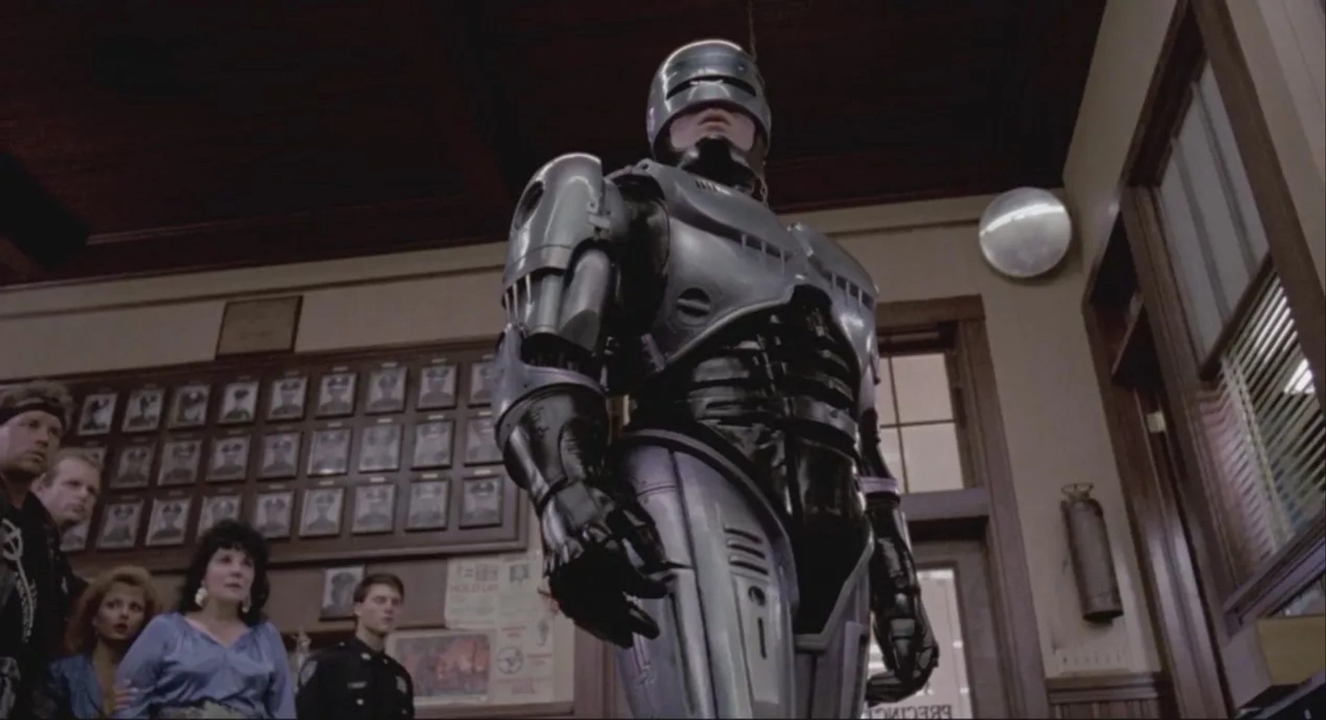 Peter Weller in RoboCop (1987)