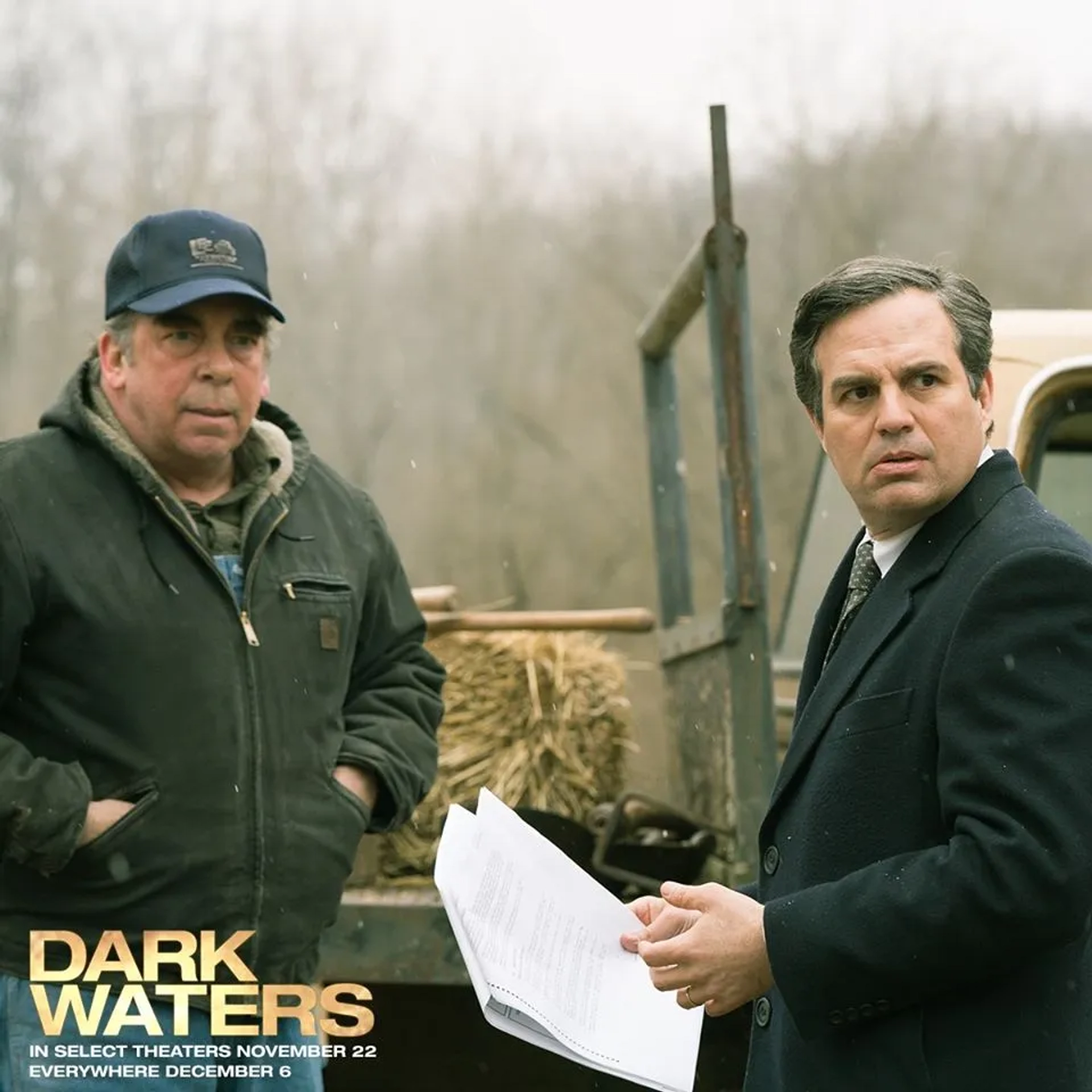 Bill Camp and Mark Ruffalo in Dark Waters (2019)