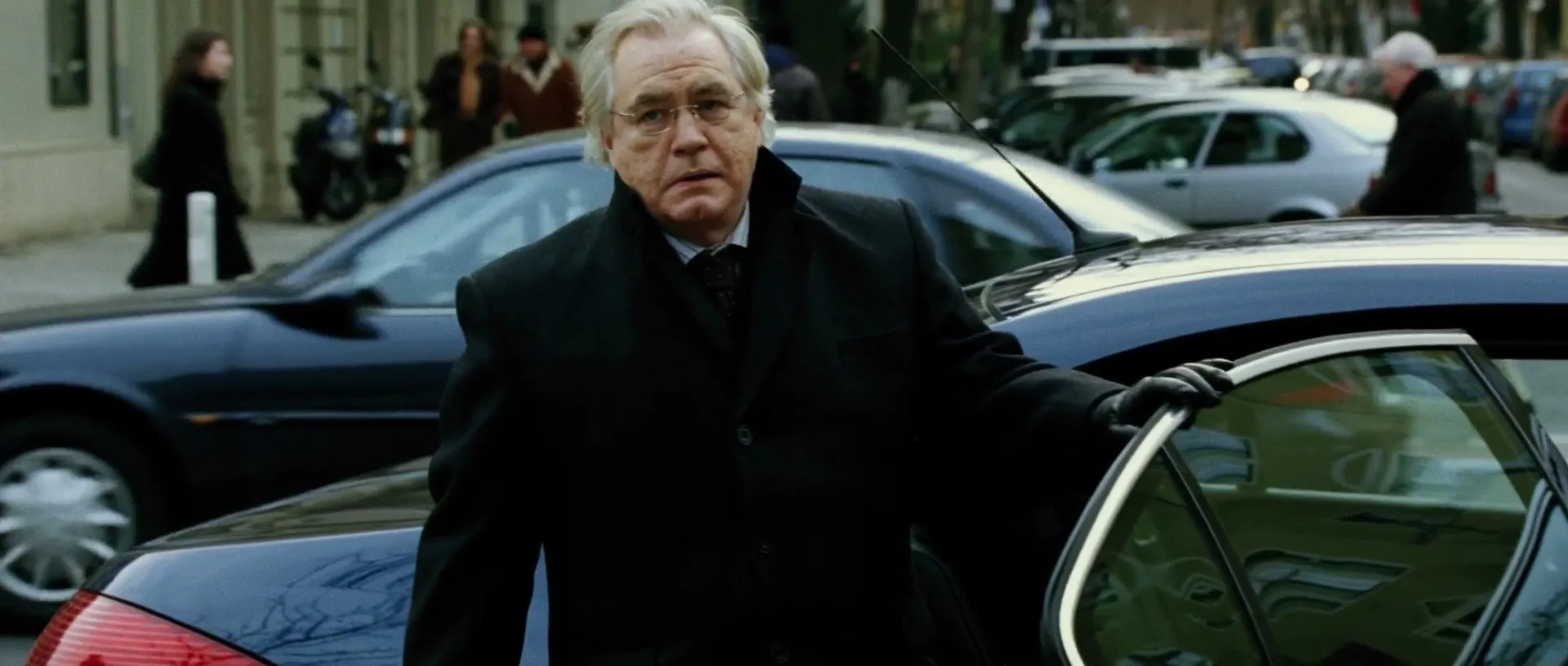 Brian Cox in The Bourne Supremacy (2004)