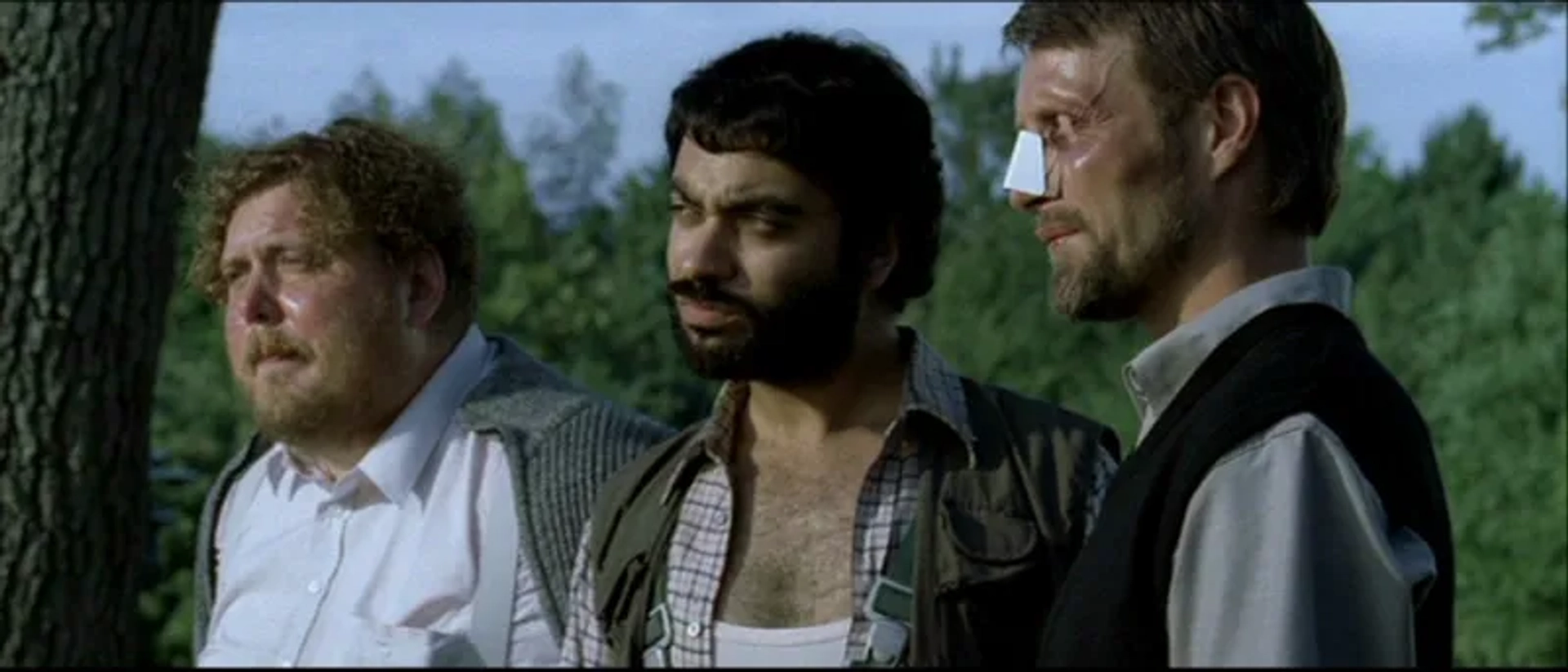 Nicolas Bro, Ali Kazim, and Mads Mikkelsen in Adam's Apples (2005)